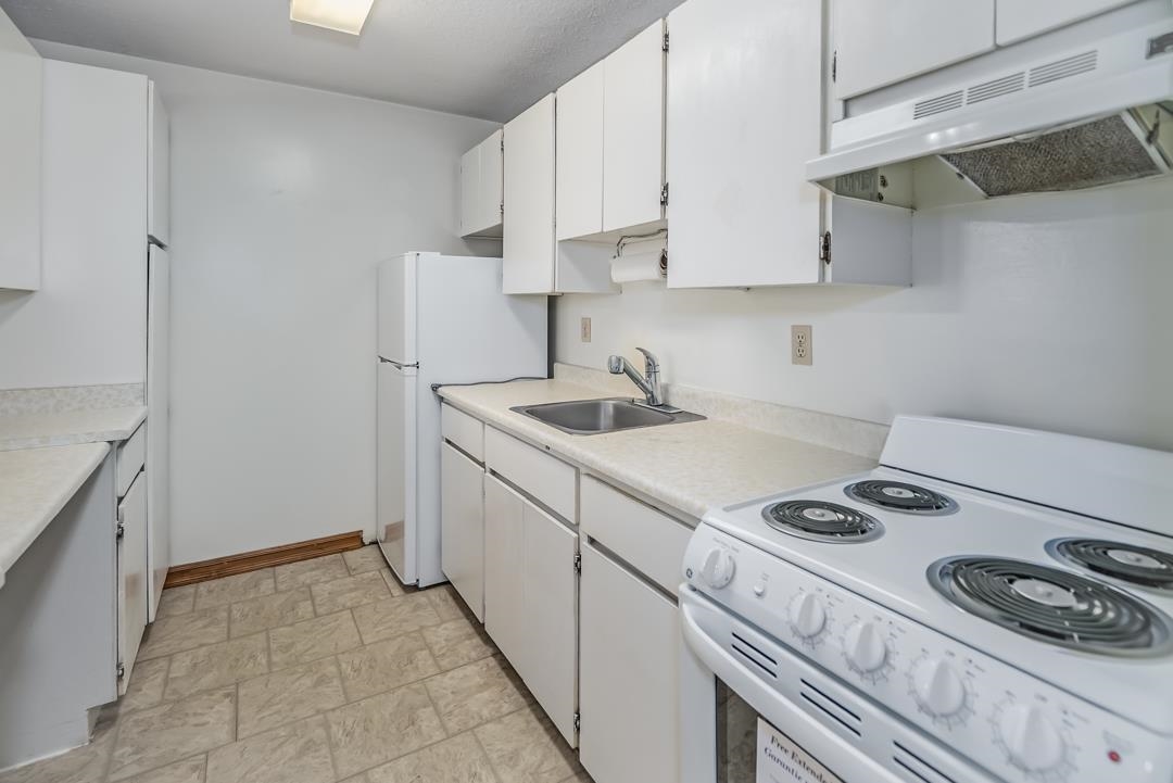 701 6631 MINORU BOULEVARD Unit: 701