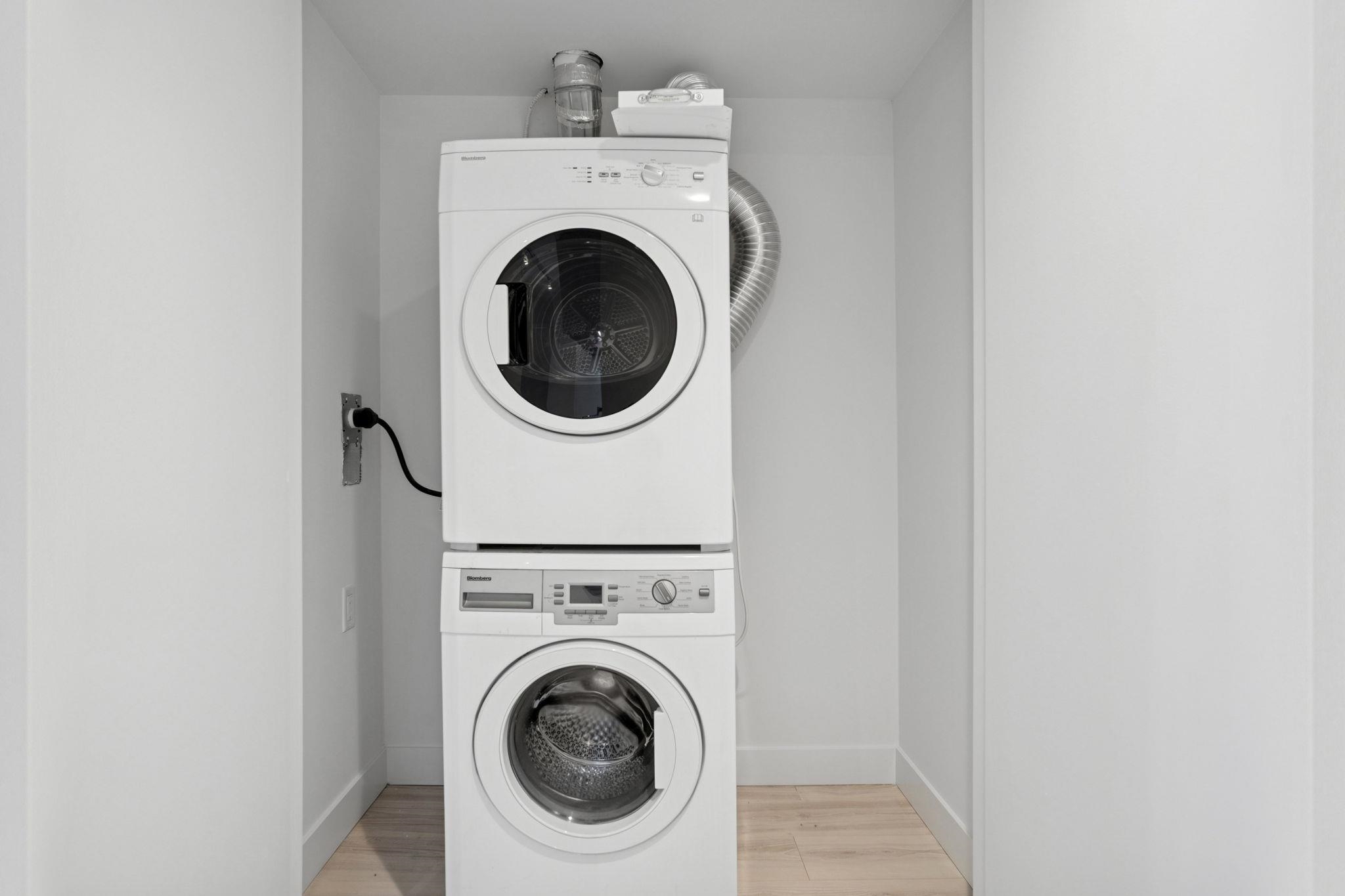 1502 1133 HORNBY STREET Unit: 1502