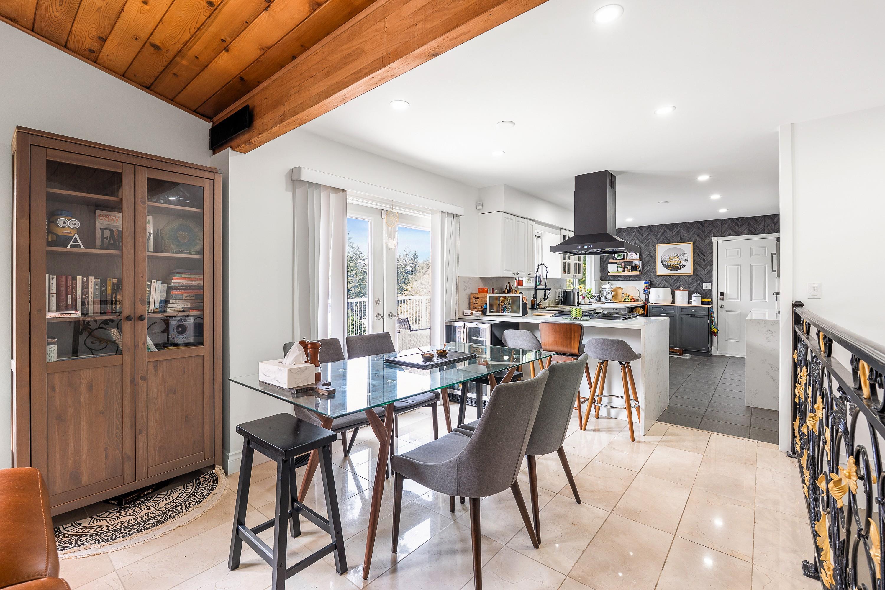 10662 SANTA MONICA PLACE