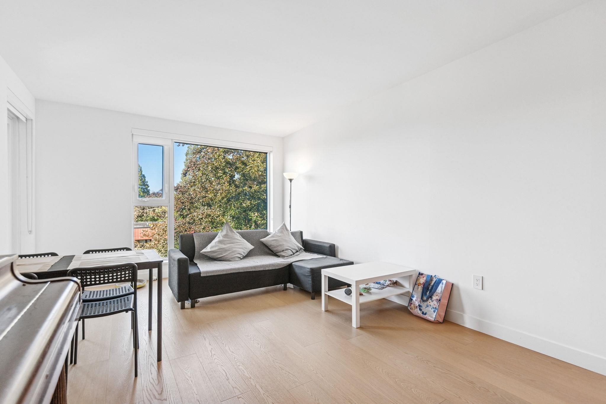 901 7228 ADERA STREET Unit: 901