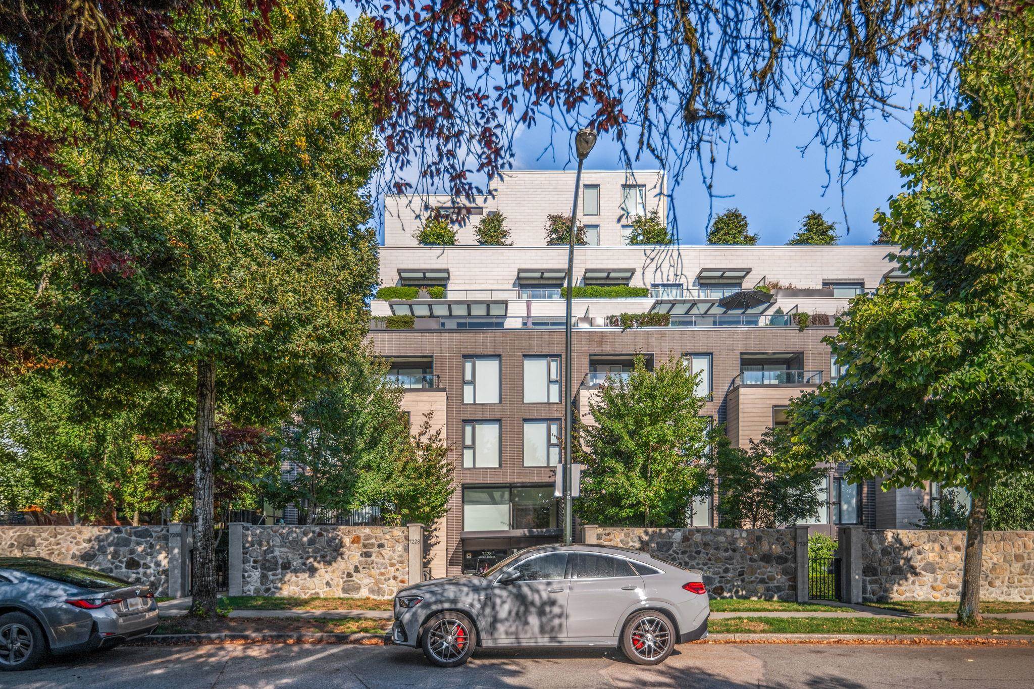 901 7228 ADERA STREET Unit: 901