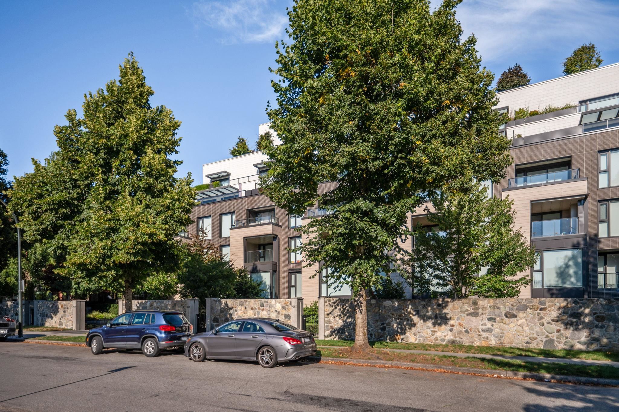 901 7228 ADERA STREET Unit: 901