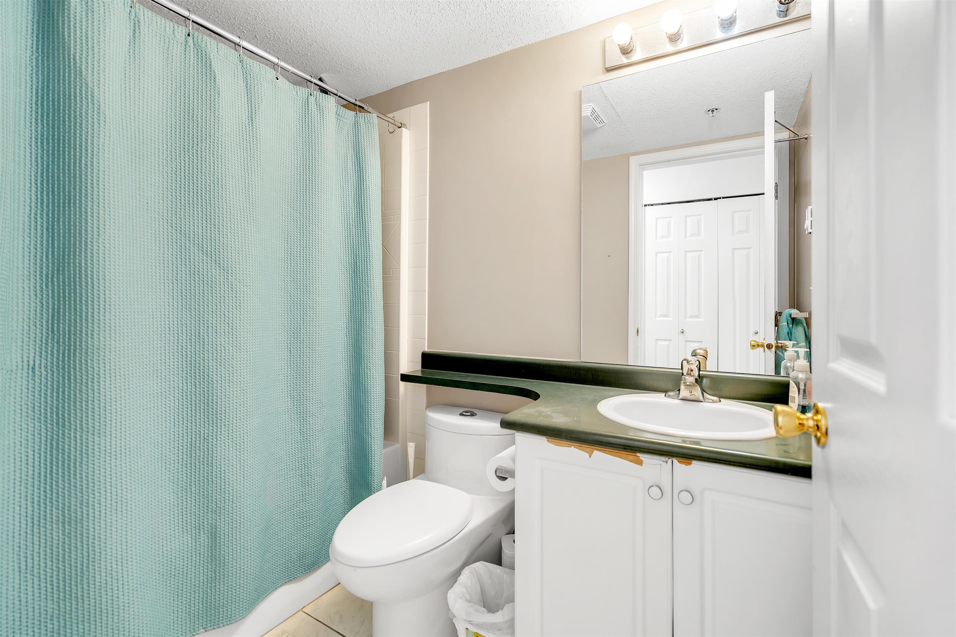 313 13780 76 AVENUE Unit: 313