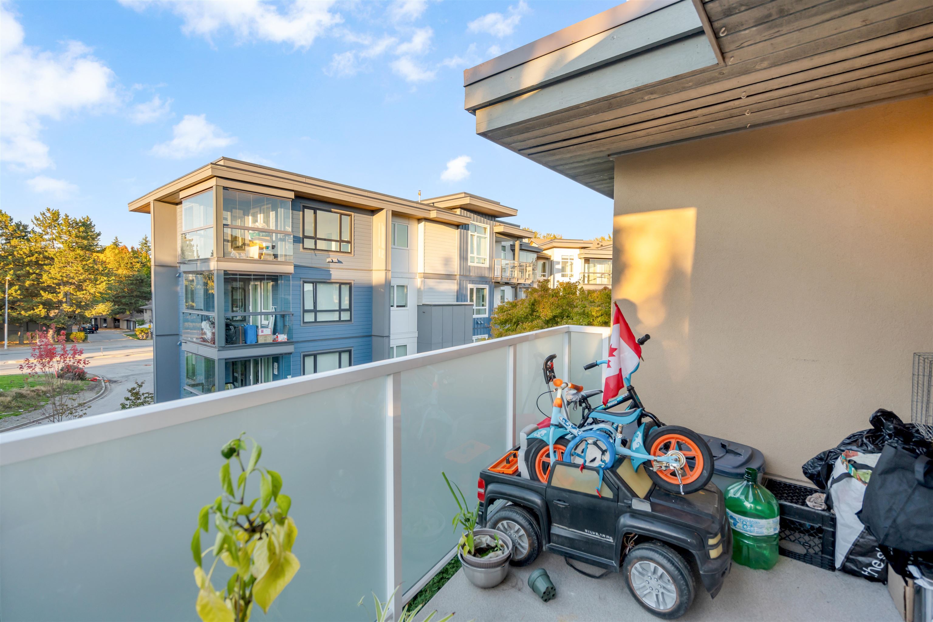 313 13780 76 AVENUE Unit: 313