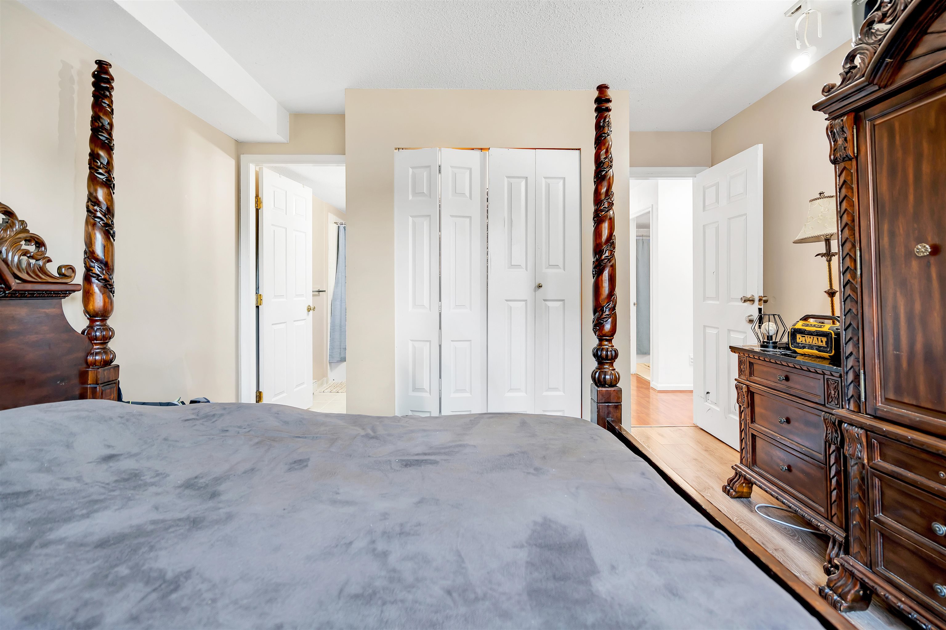 313 13780 76 AVENUE Unit: 313