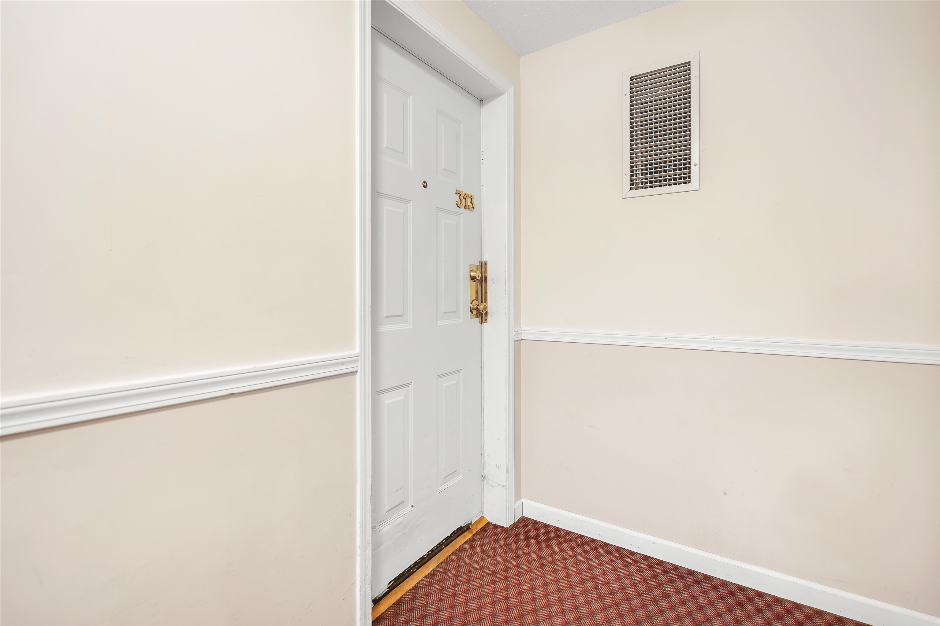 313 13780 76 AVENUE Unit: 313