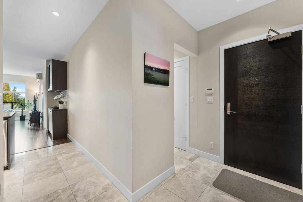 301 4570 HASTINGS STREET Unit: 301