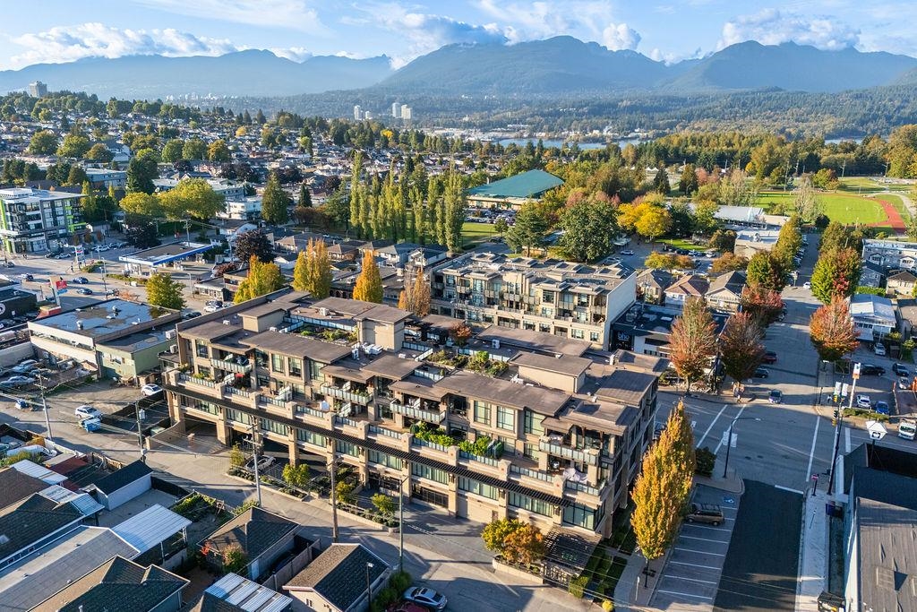 301 4570 HASTINGS STREET Unit: 301