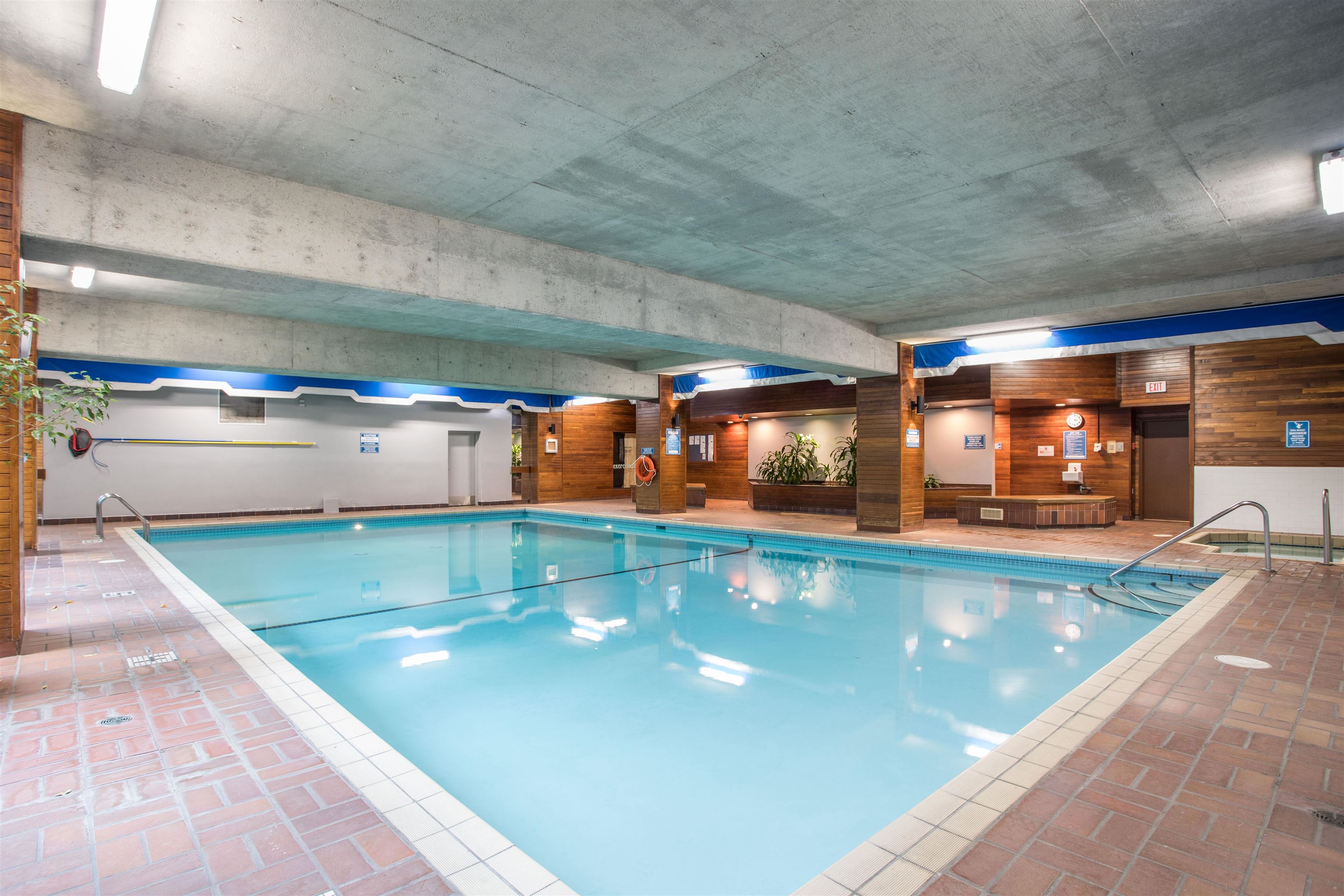 303 3737 BARTLETT COURT Unit: 303