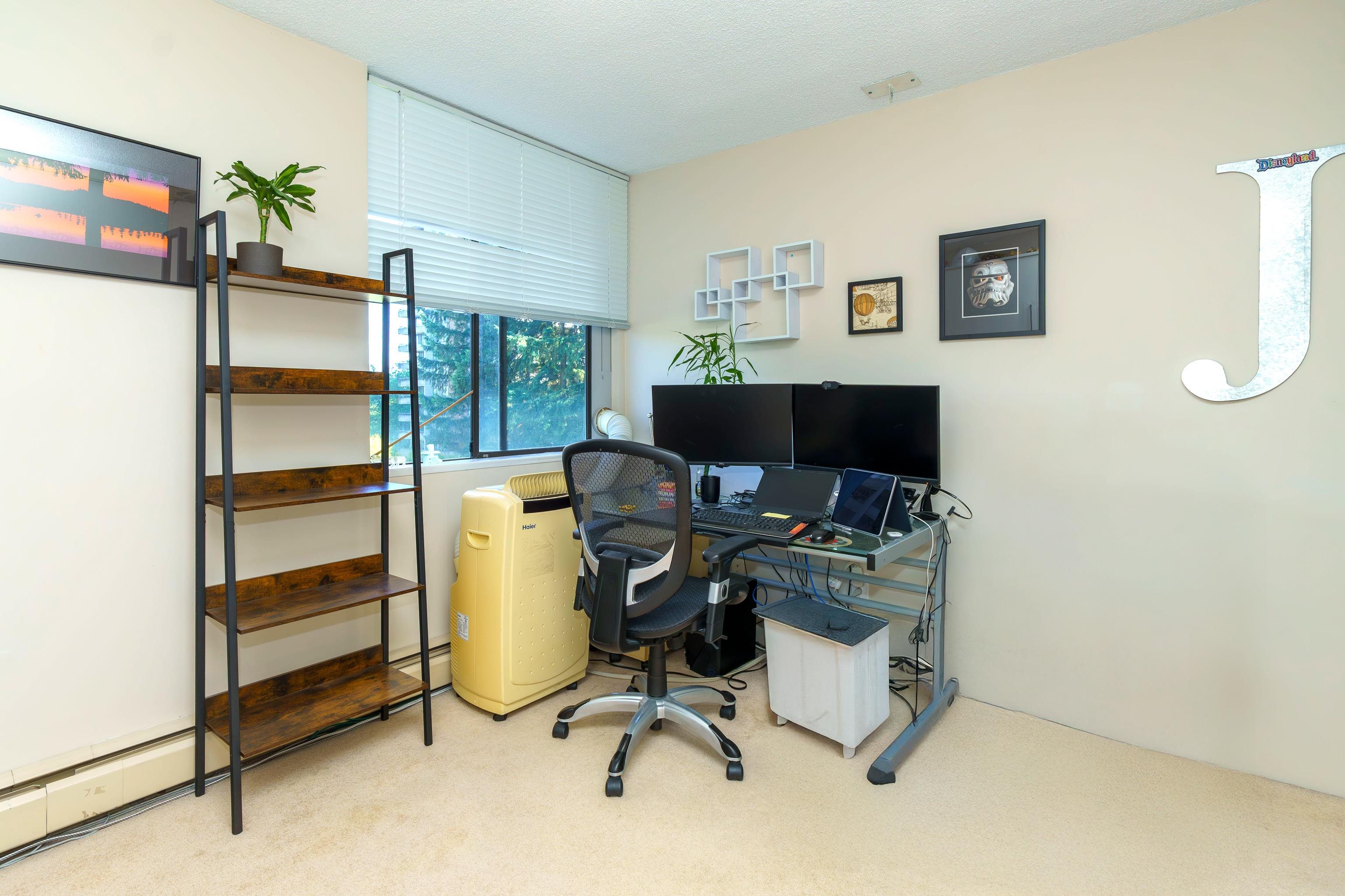 303 3737 BARTLETT COURT Unit: 303