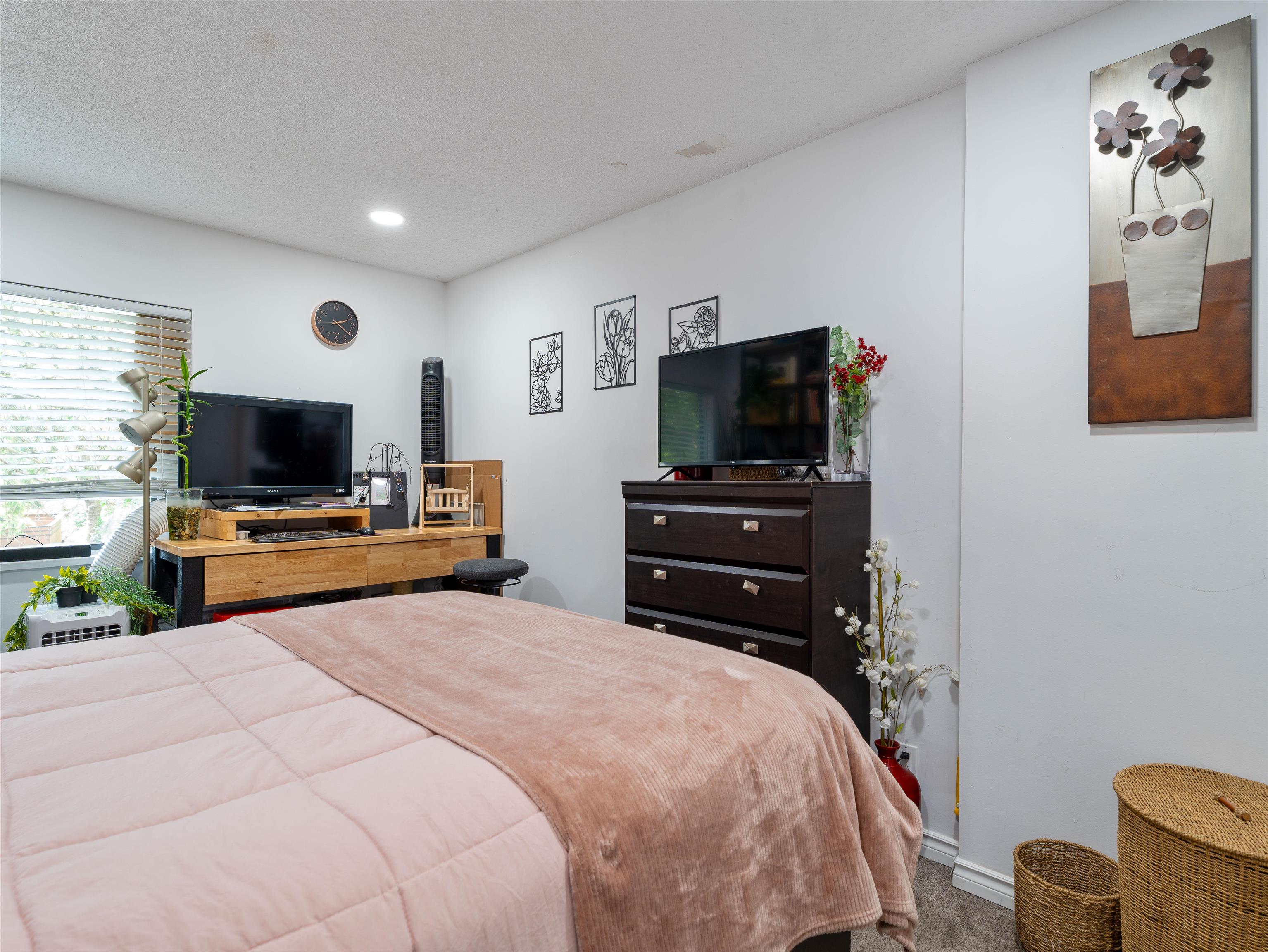 914 10620 150 STREET Unit: 914