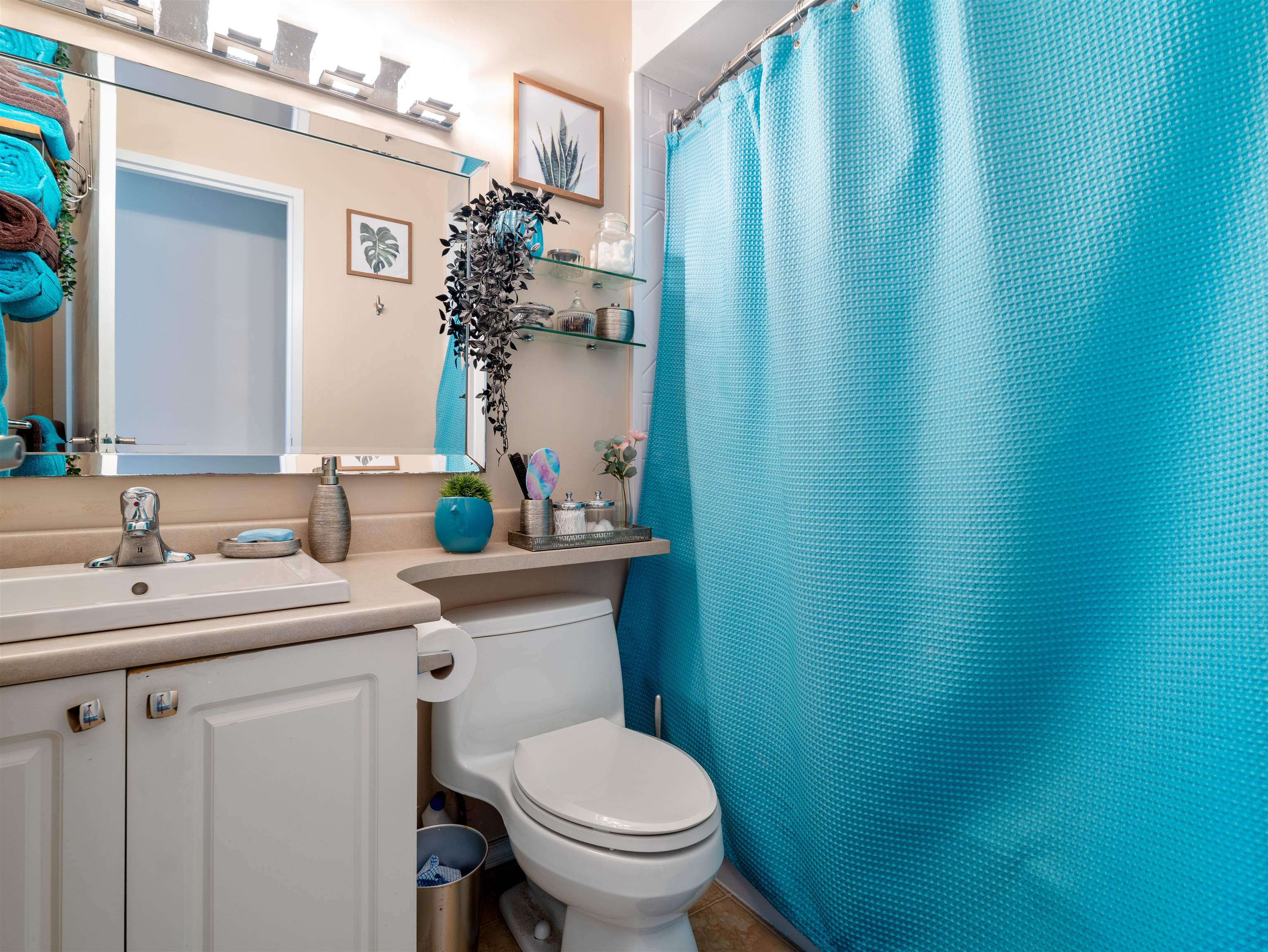 914 10620 150 STREET Unit: 914