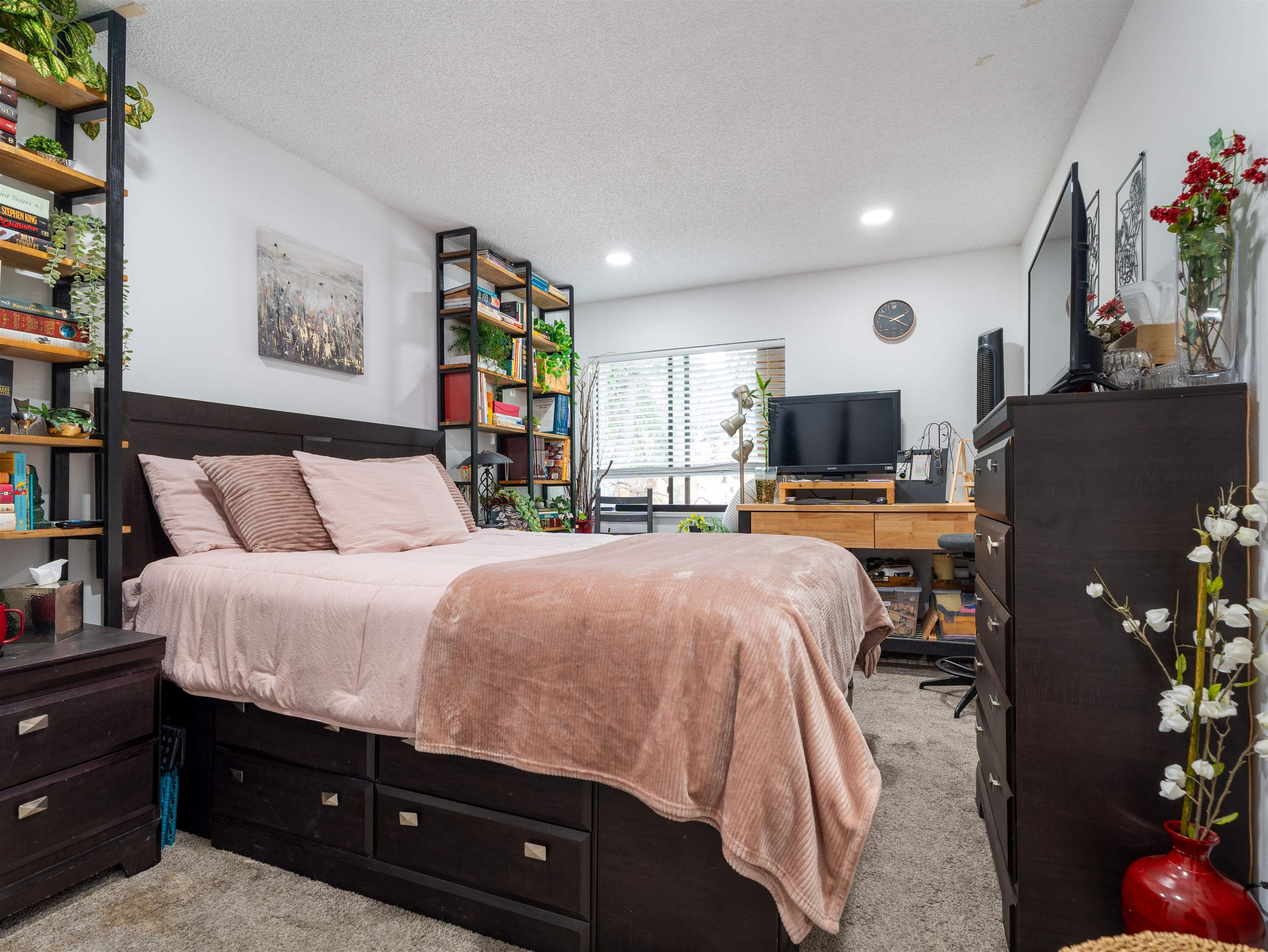 914 10620 150 STREET Unit: 914