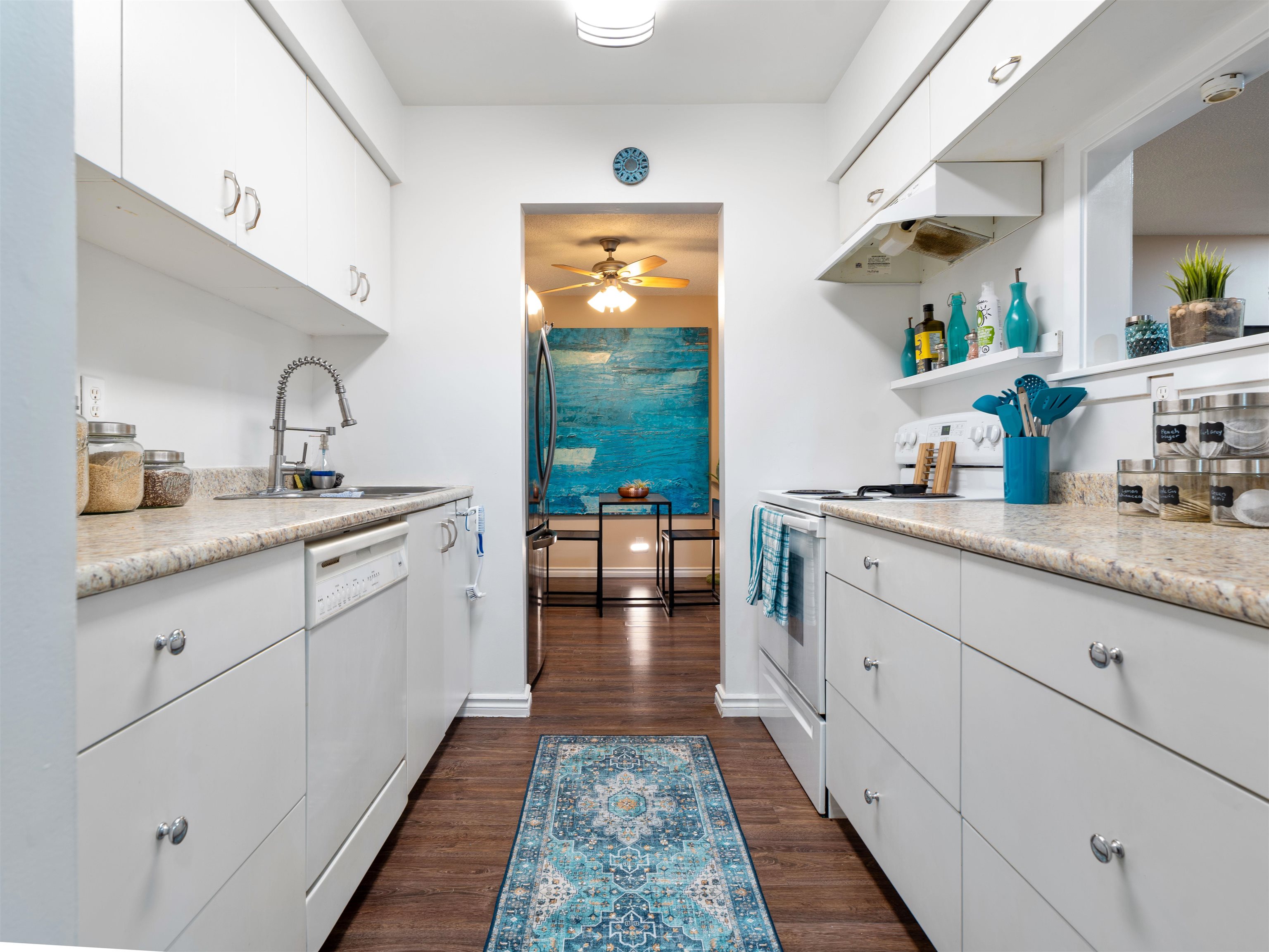 914 10620 150 STREET Unit: 914