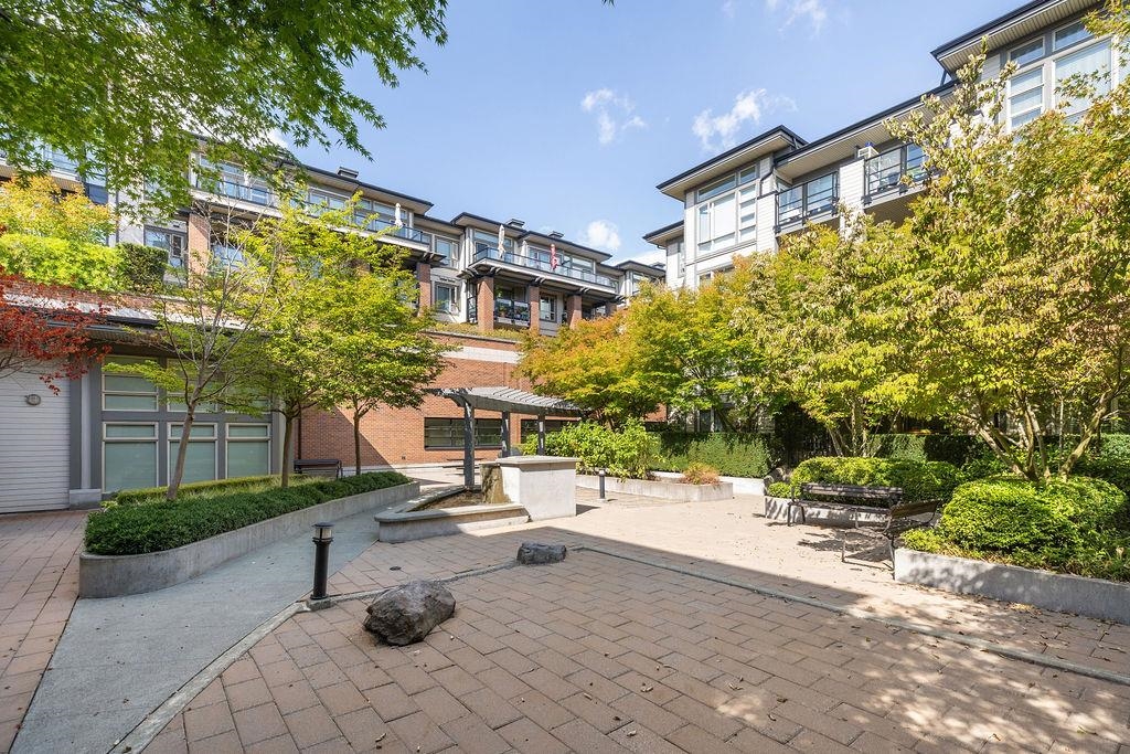 232 4550 FRASER STREET Unit: 232