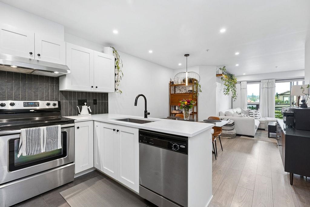 232 4550 FRASER STREET Unit: 232