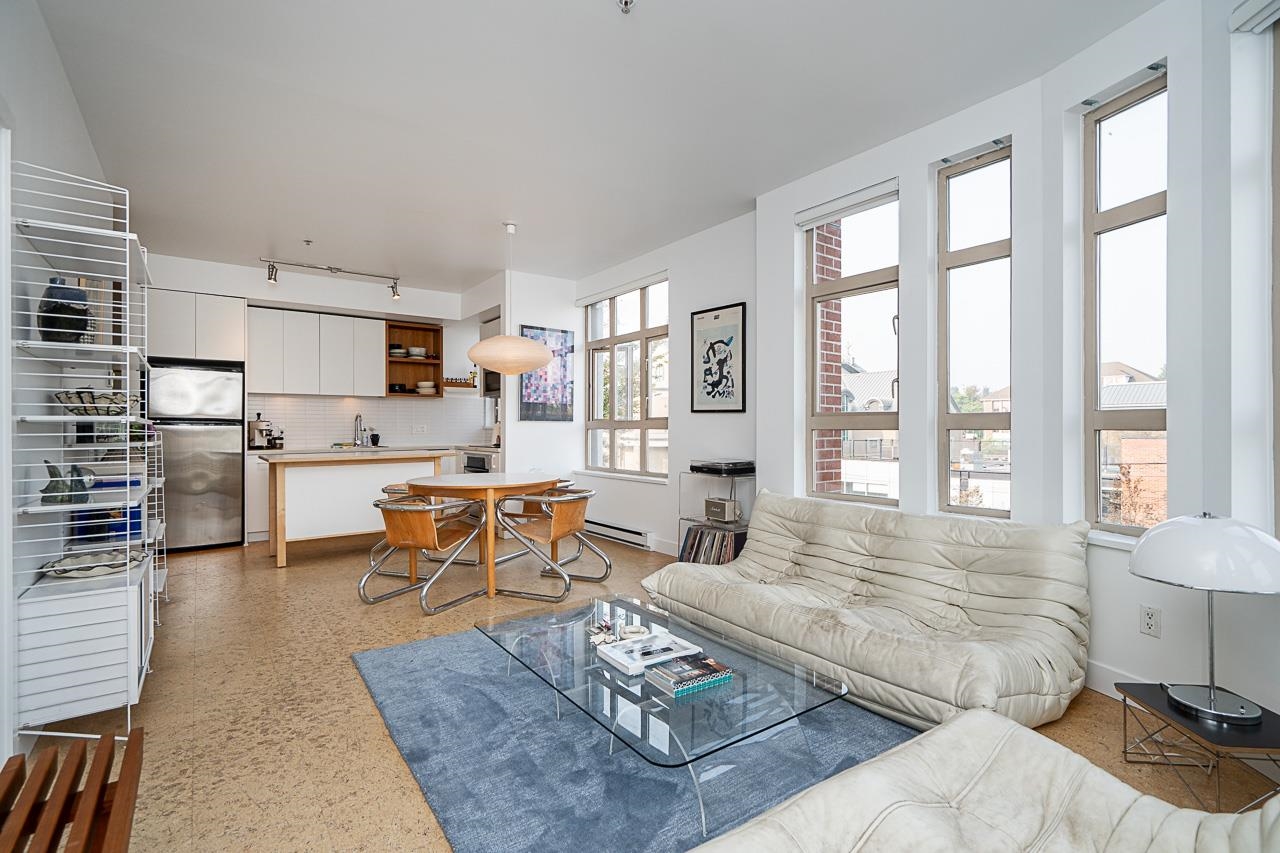 303 2828 MAIN STREET Unit: 303