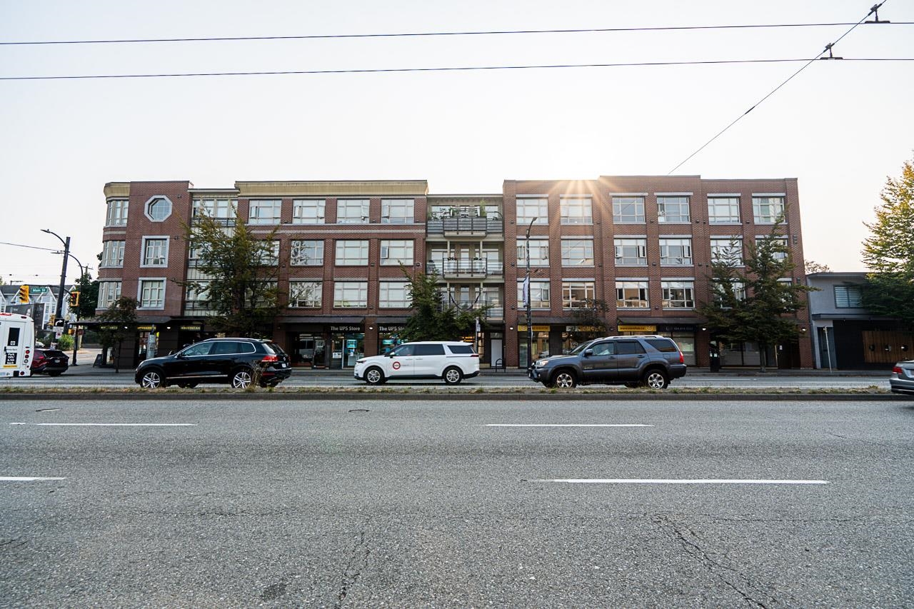 303 2828 MAIN STREET Unit: 303