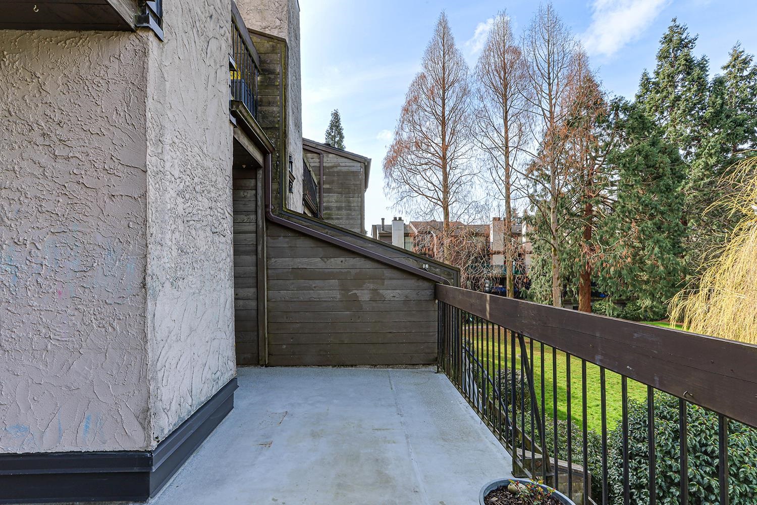 205 7831 NO. 1 ROAD Unit: 205