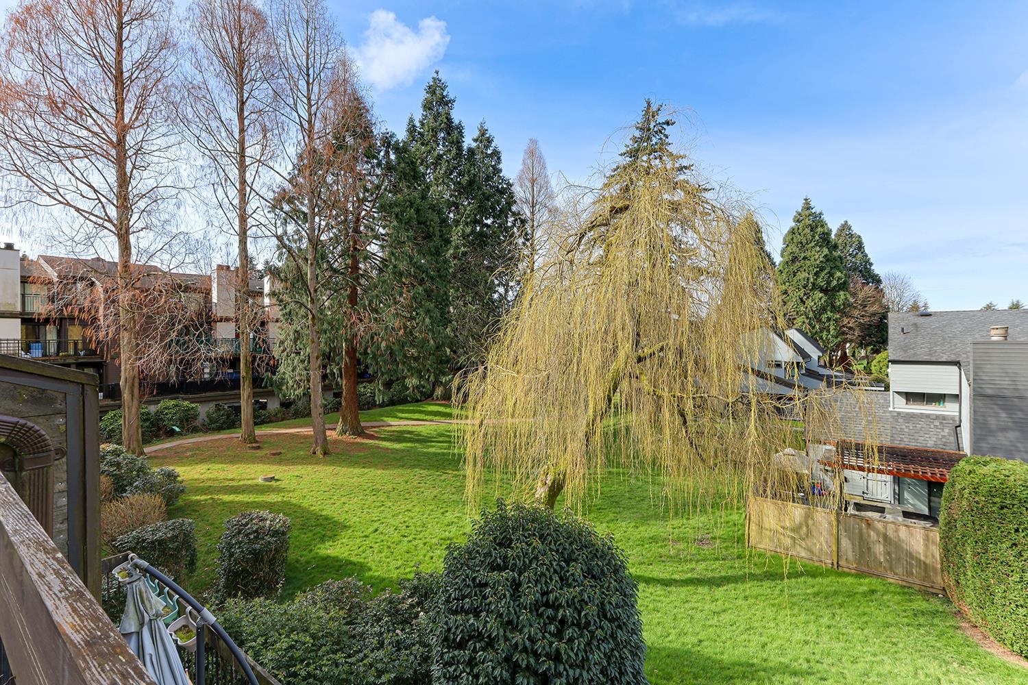 205 7831 NO. 1 ROAD Unit: 205