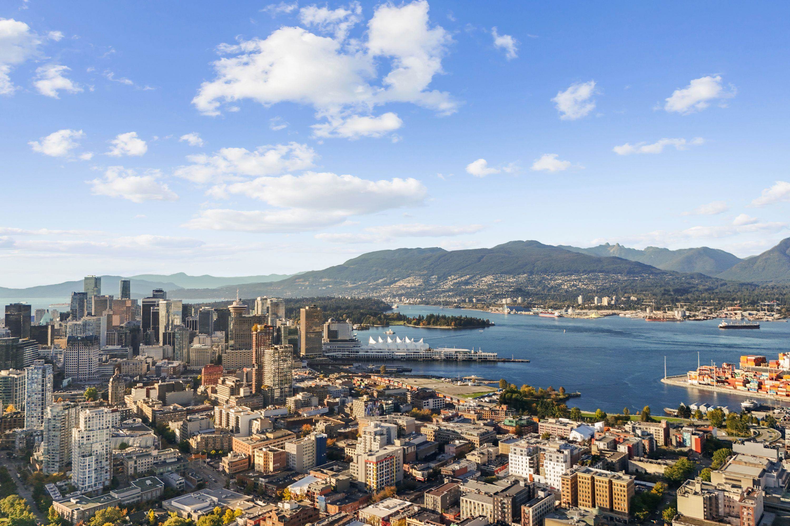 715 221 UNION STREET Unit: 715