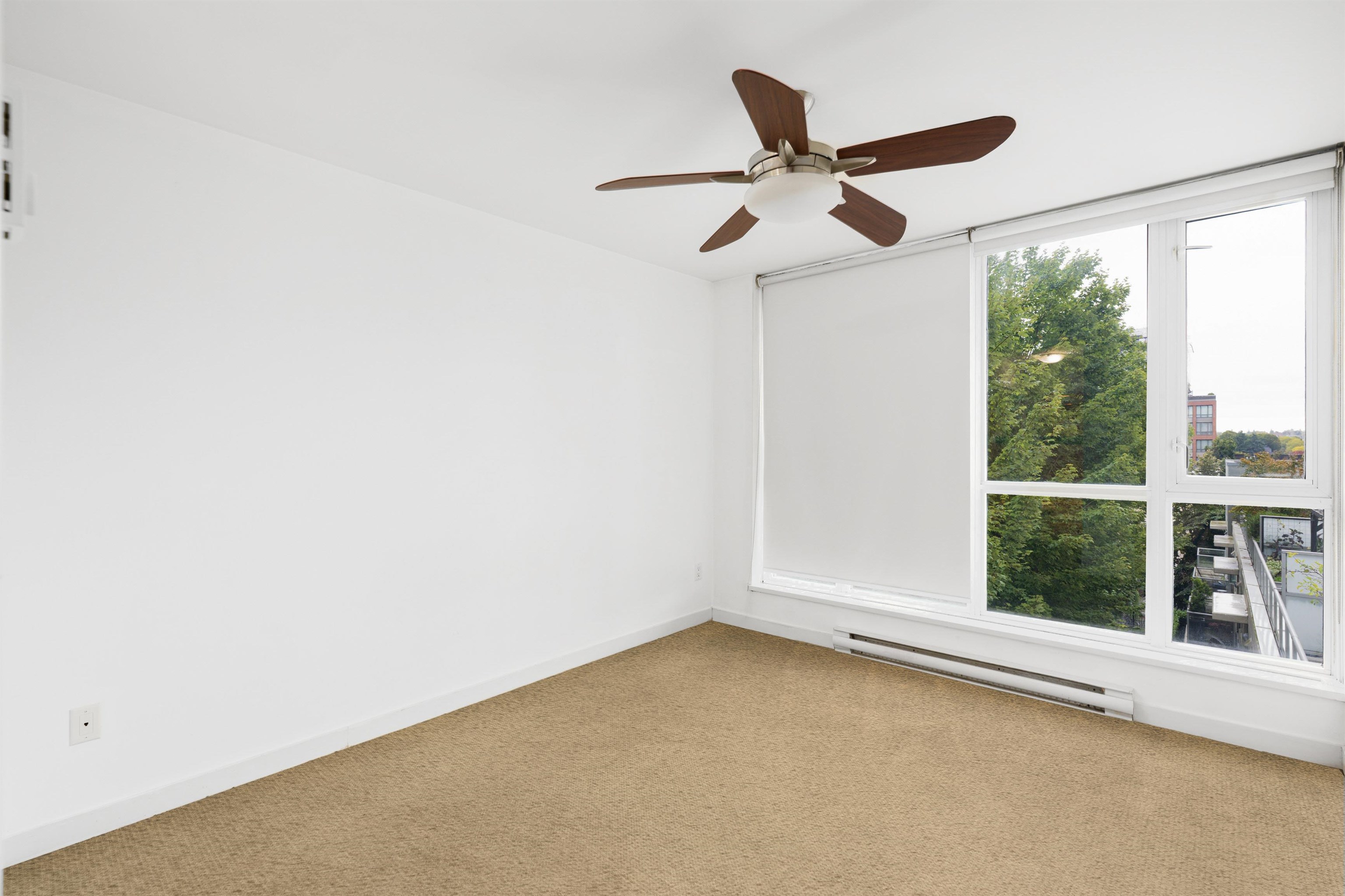 503 125 MILROSS AVENUE Unit: 503