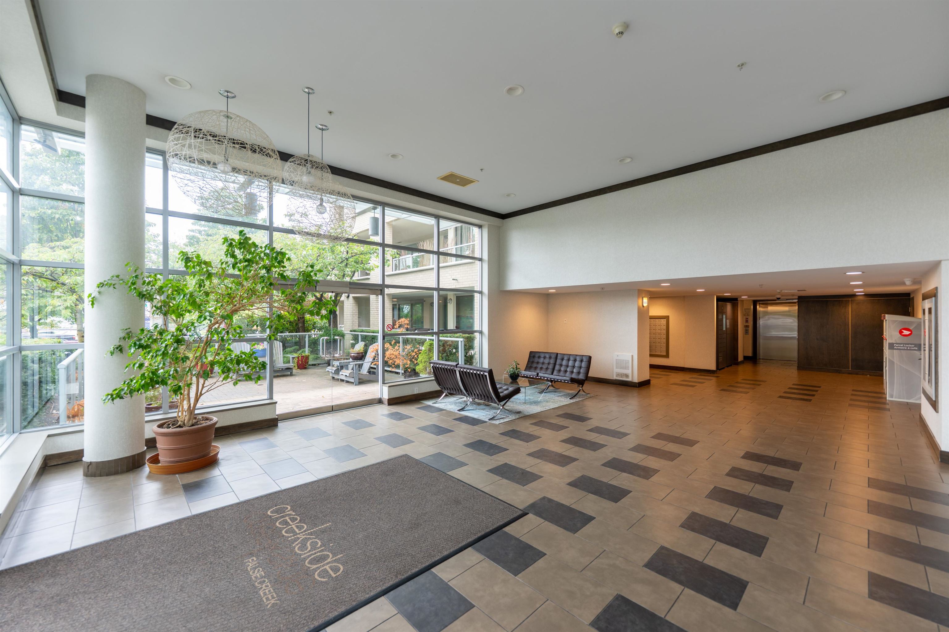 503 125 MILROSS AVENUE Unit: 503