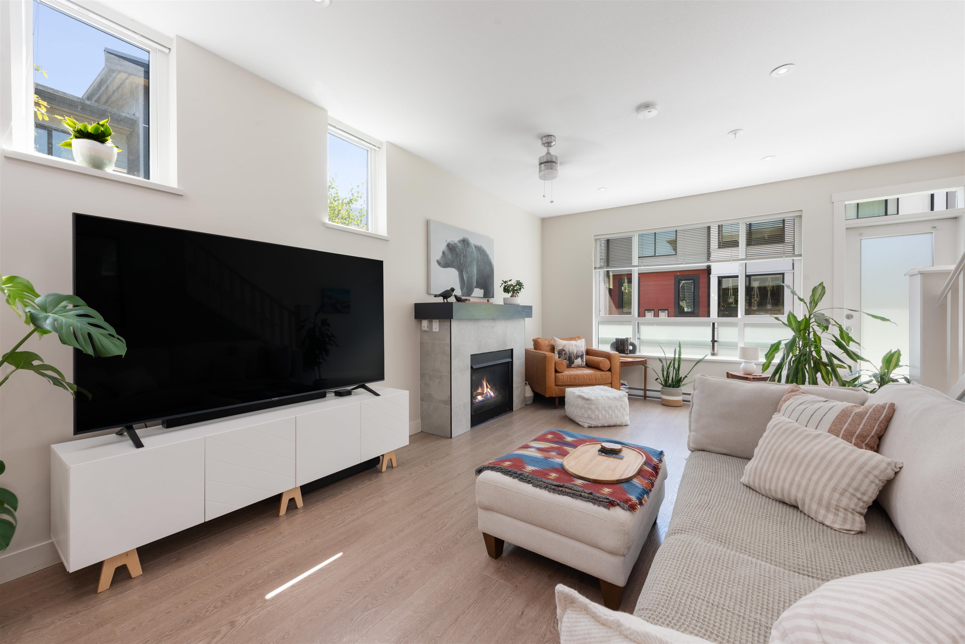 1229 BRANDYWINE DRIVE