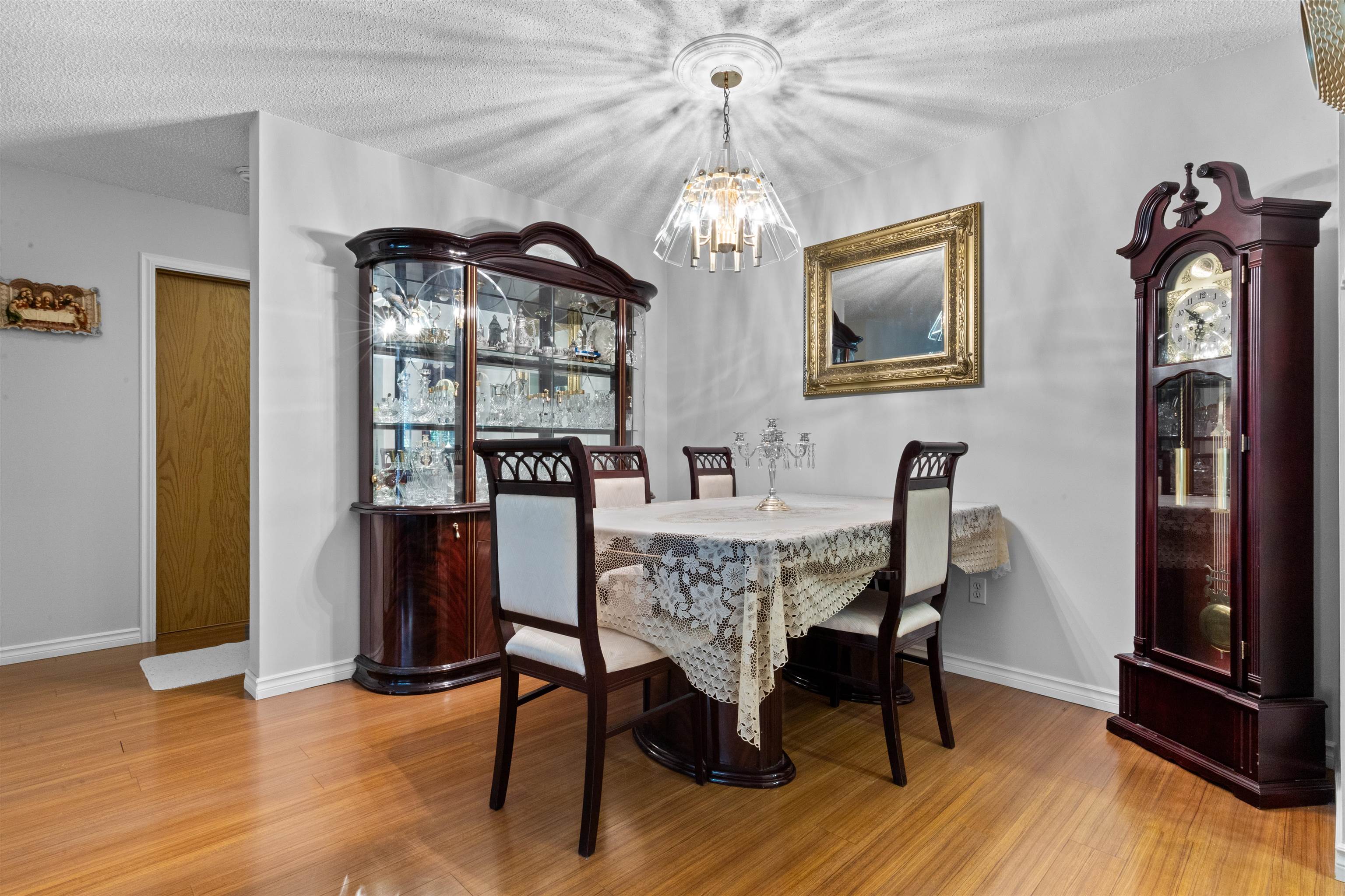 110 10662 151A STREET Unit: 110