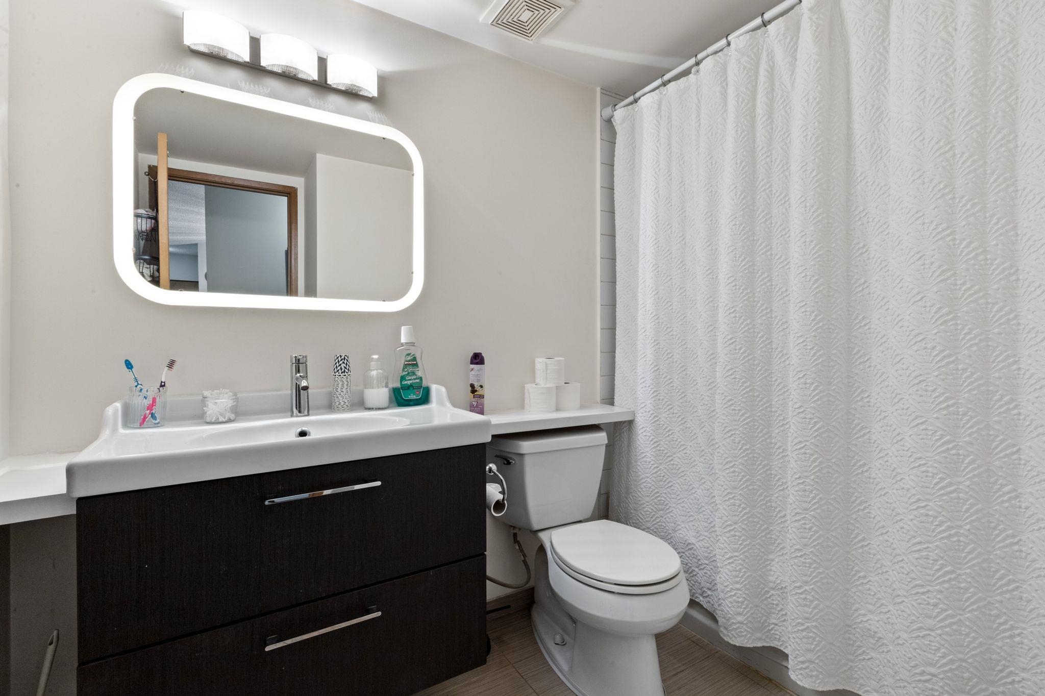 110 10662 151A STREET Unit: 110