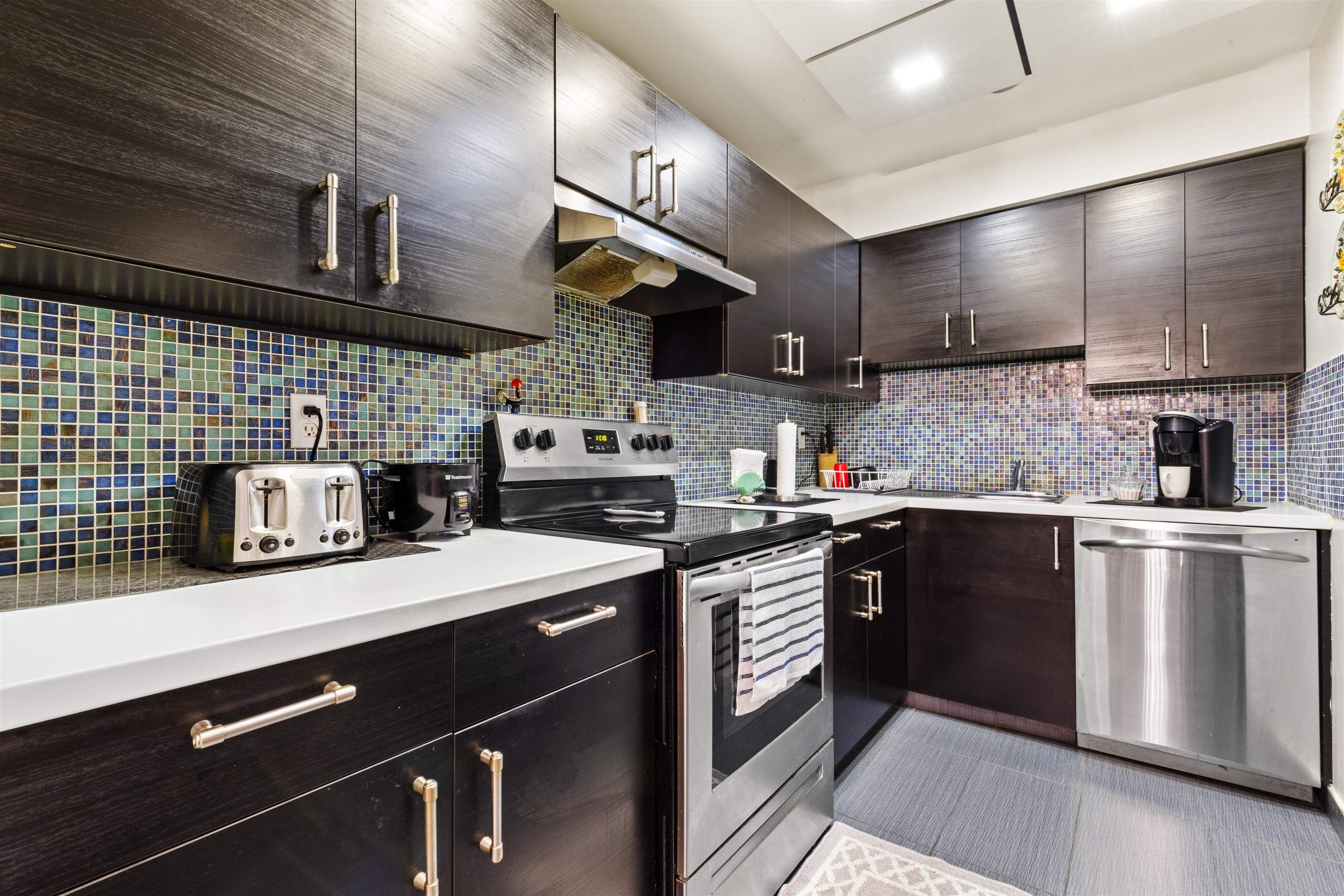 110 10662 151A STREET Unit: 110