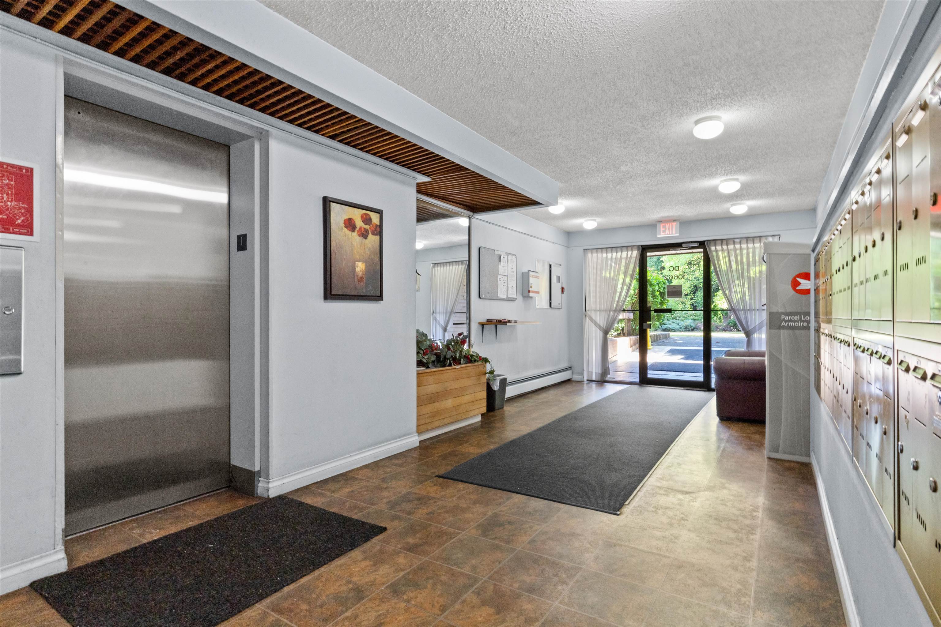 110 10662 151A STREET Unit: 110