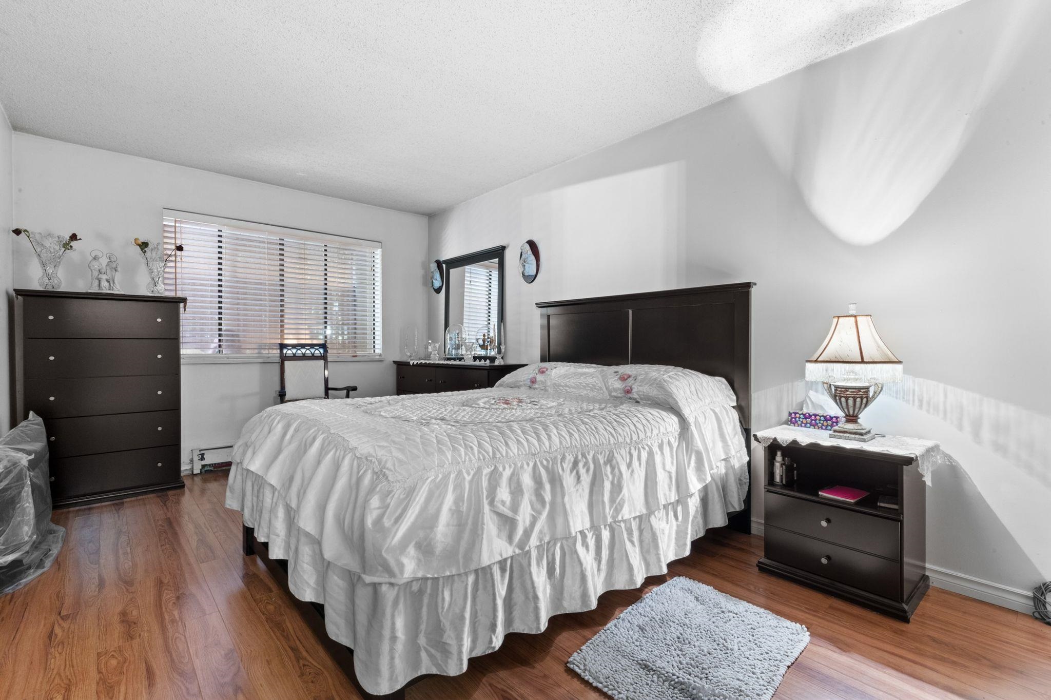 110 10662 151A STREET Unit: 110