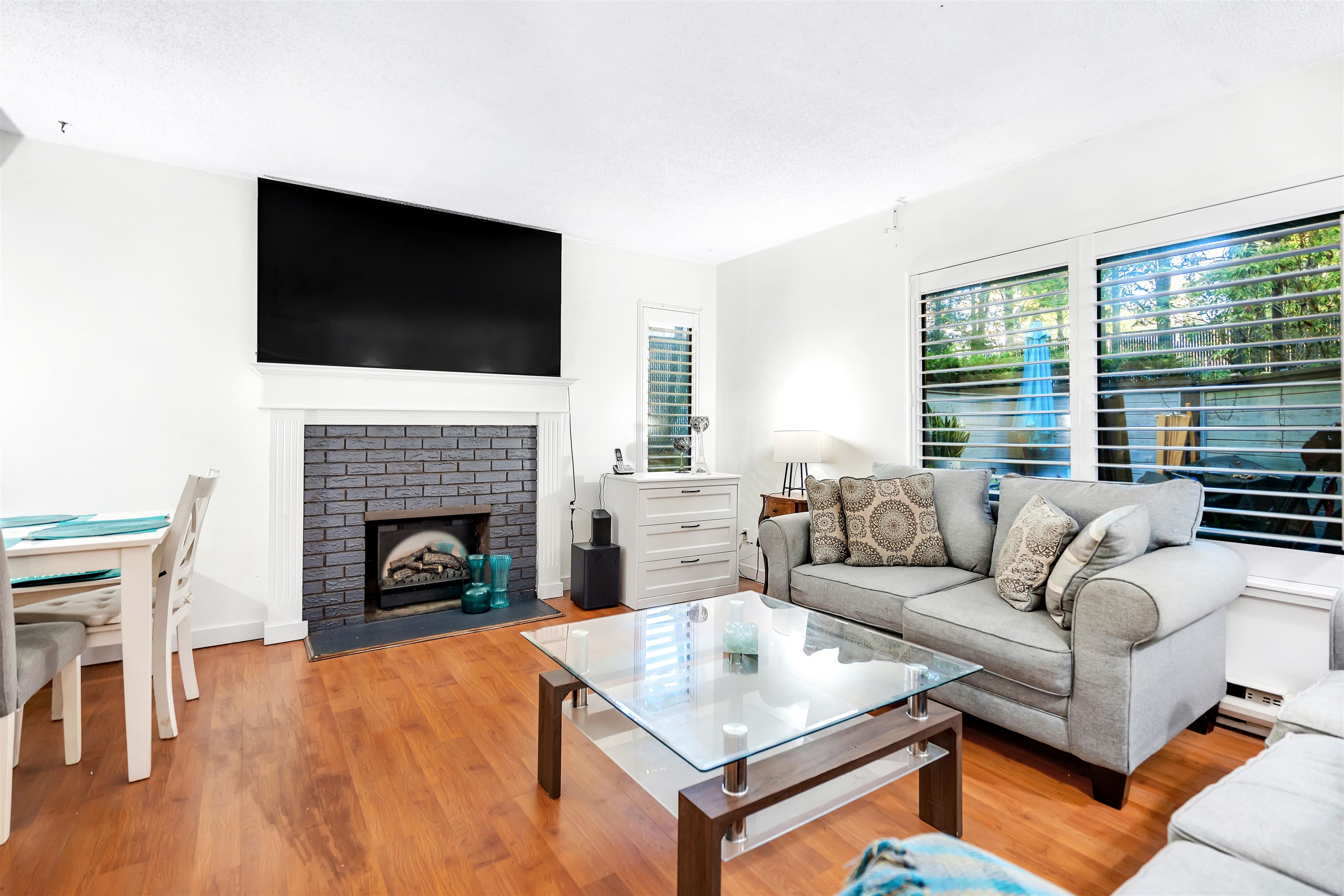 813 10620 150TH STREET Unit: 813