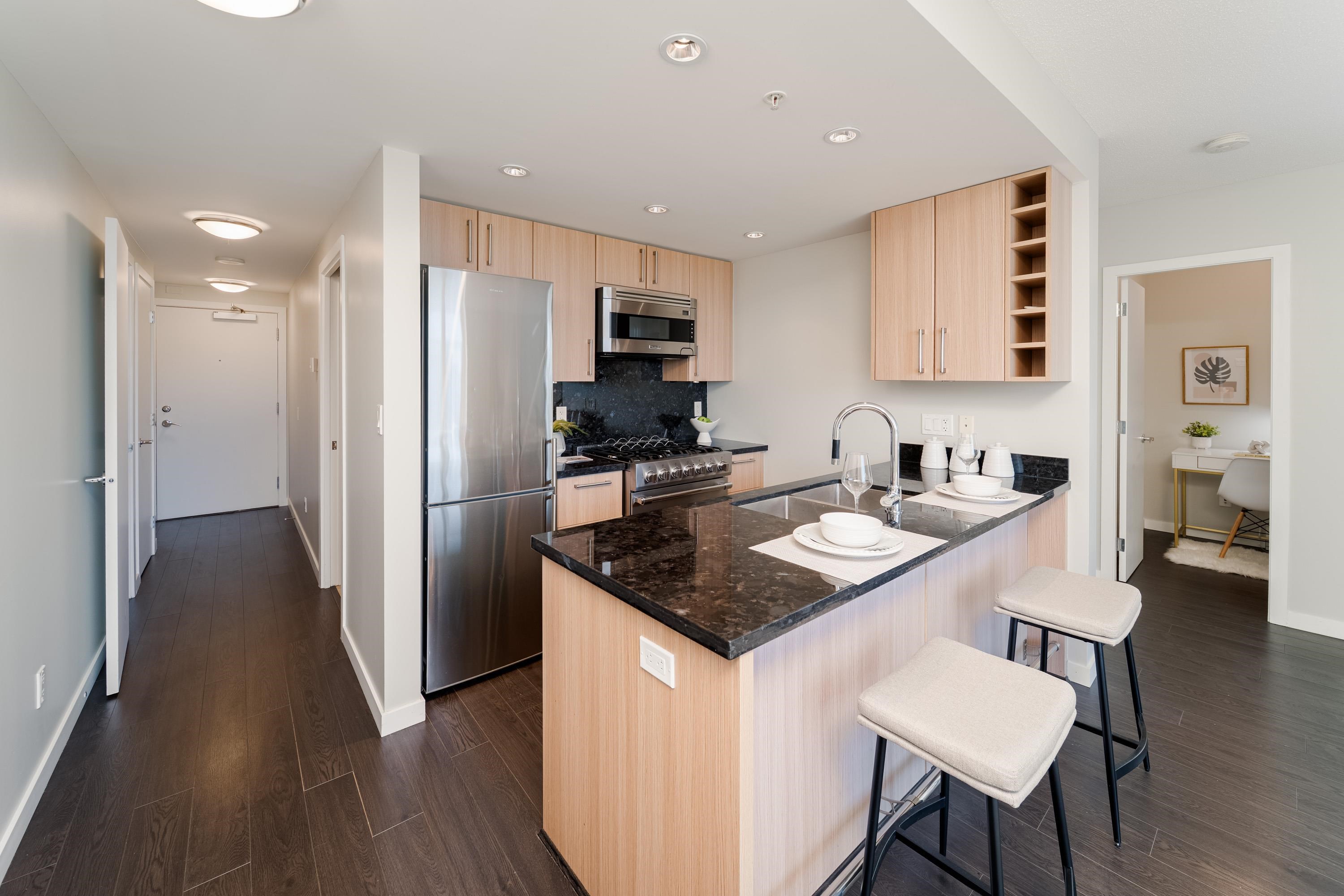 902 138 W 1ST AVENUE Unit: 902