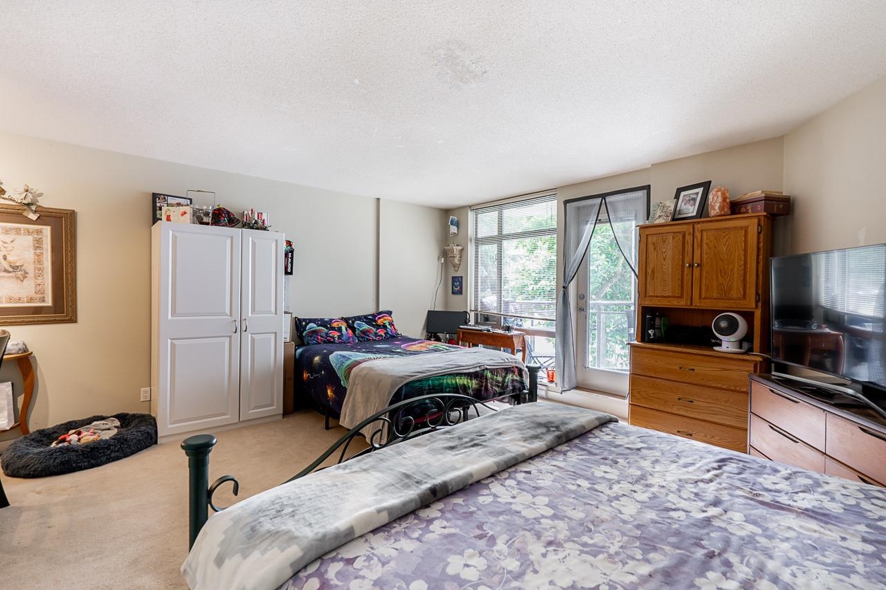 211 3660 VANNESS AVENUE Unit: 211