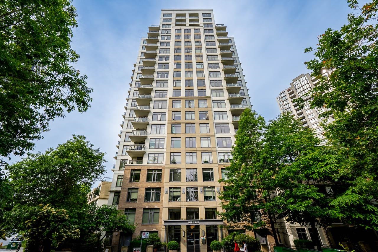 211 3660 VANNESS AVENUE Unit: 211
