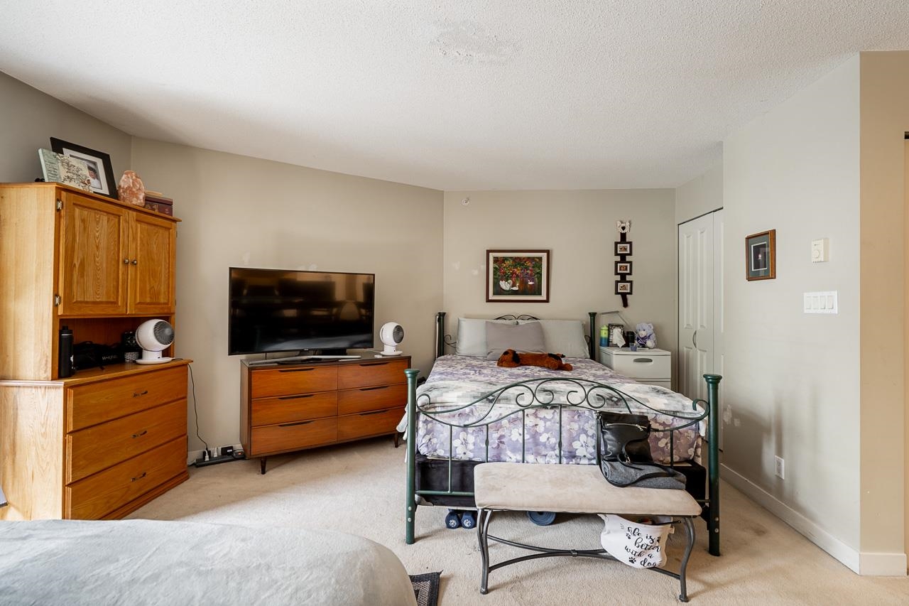 211 3660 VANNESS AVENUE Unit: 211