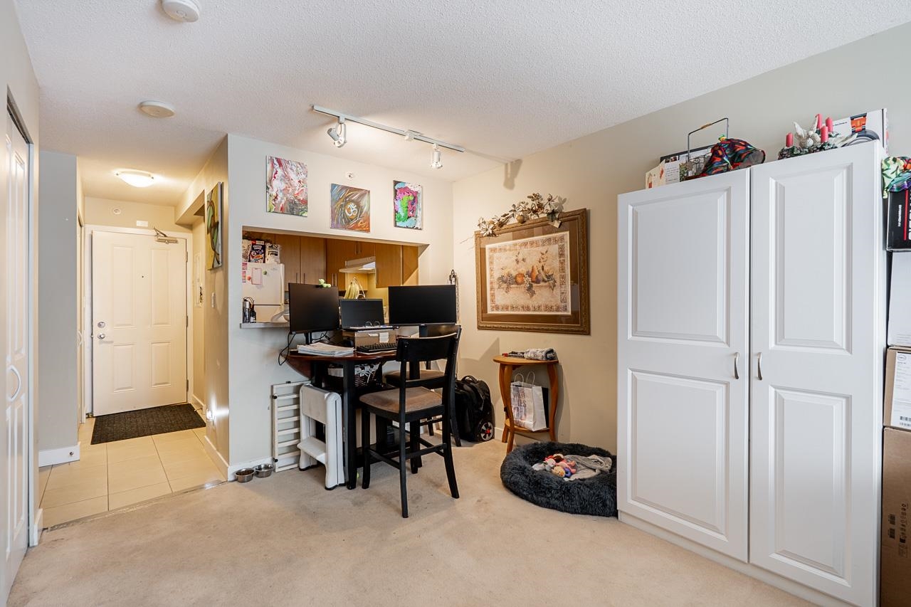 211 3660 VANNESS AVENUE Unit: 211