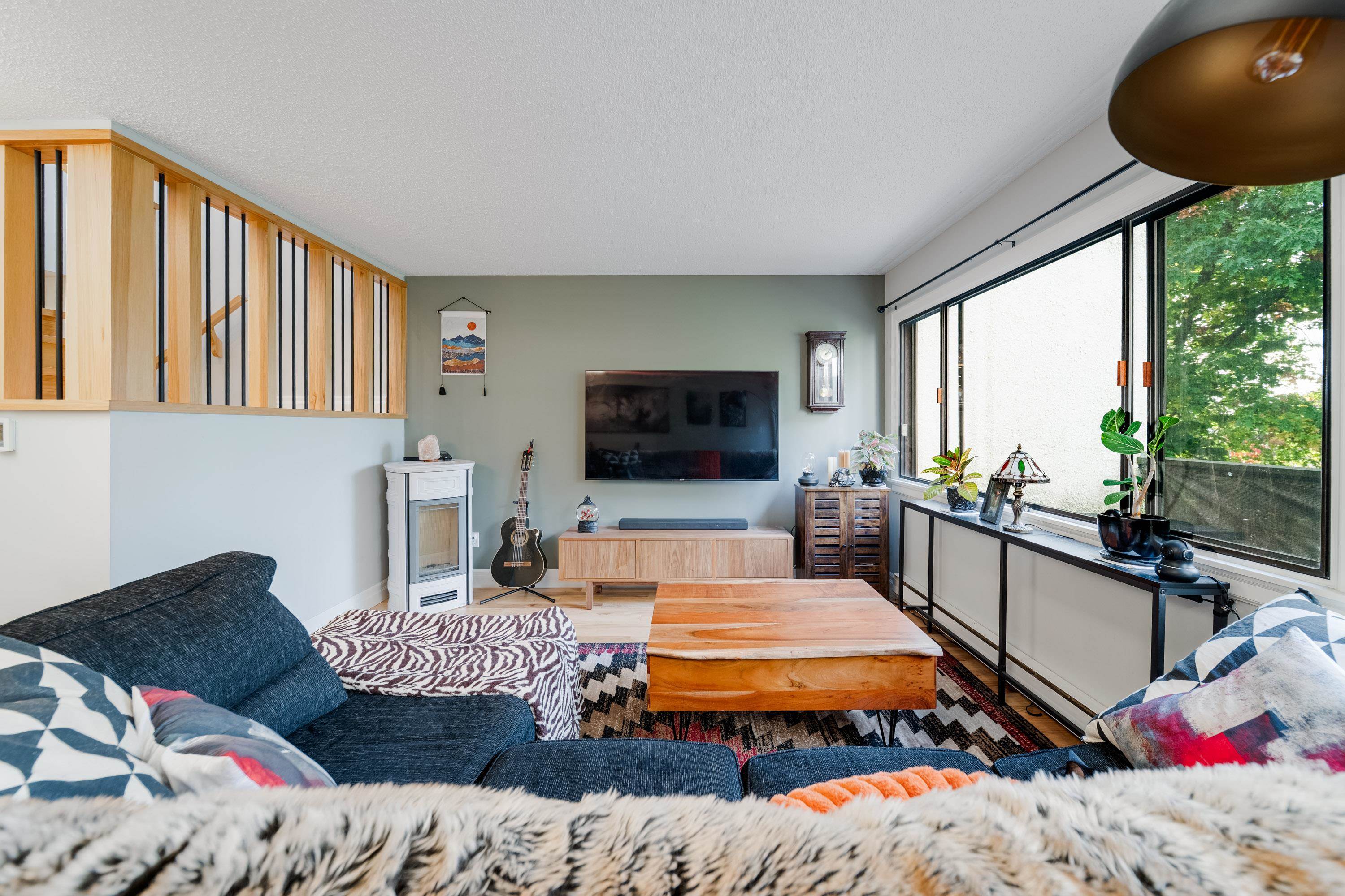 7 7305 MONTECITO DRIVE Unit: 7