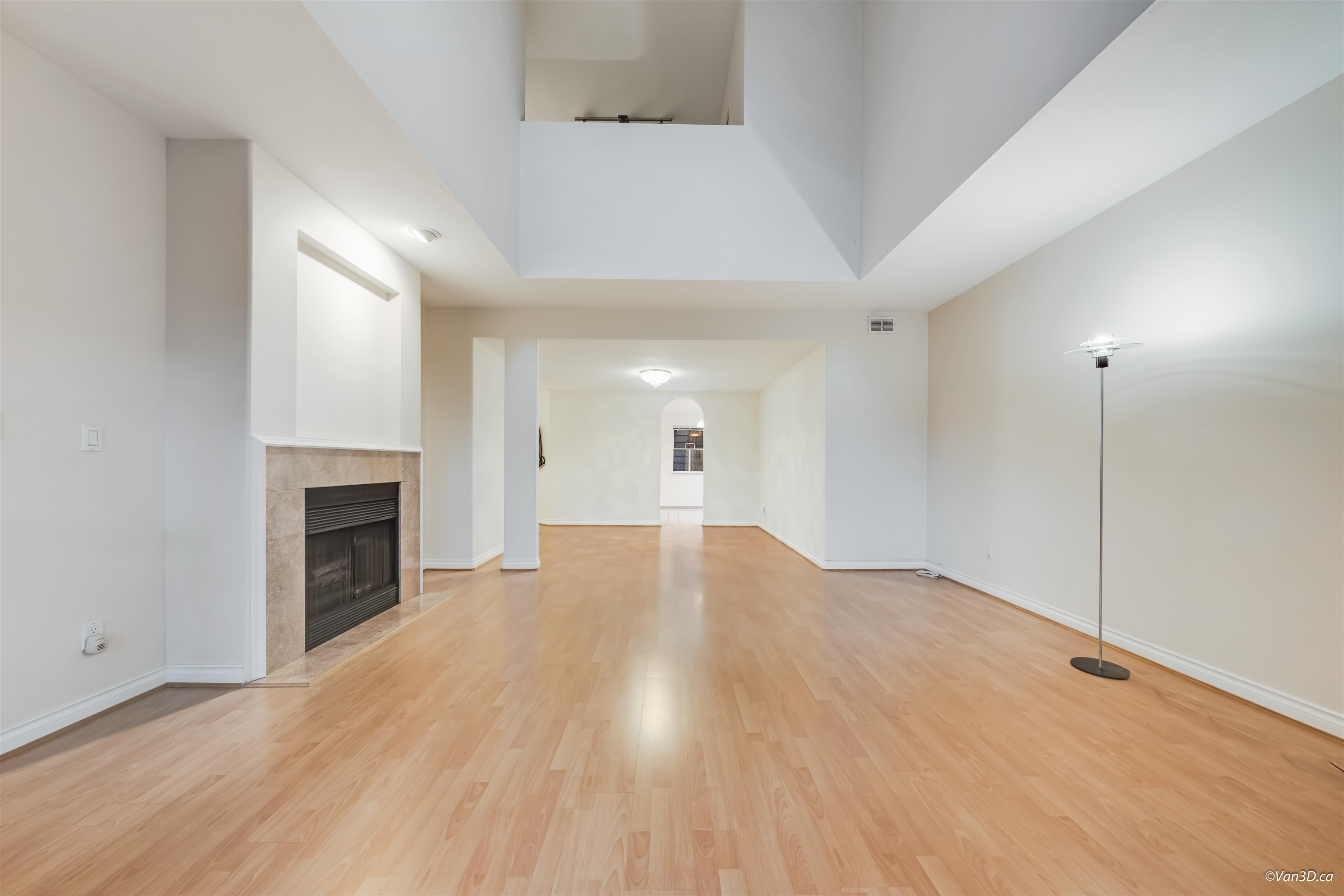 27 7695 ST. ALBANS ROAD Unit: 27