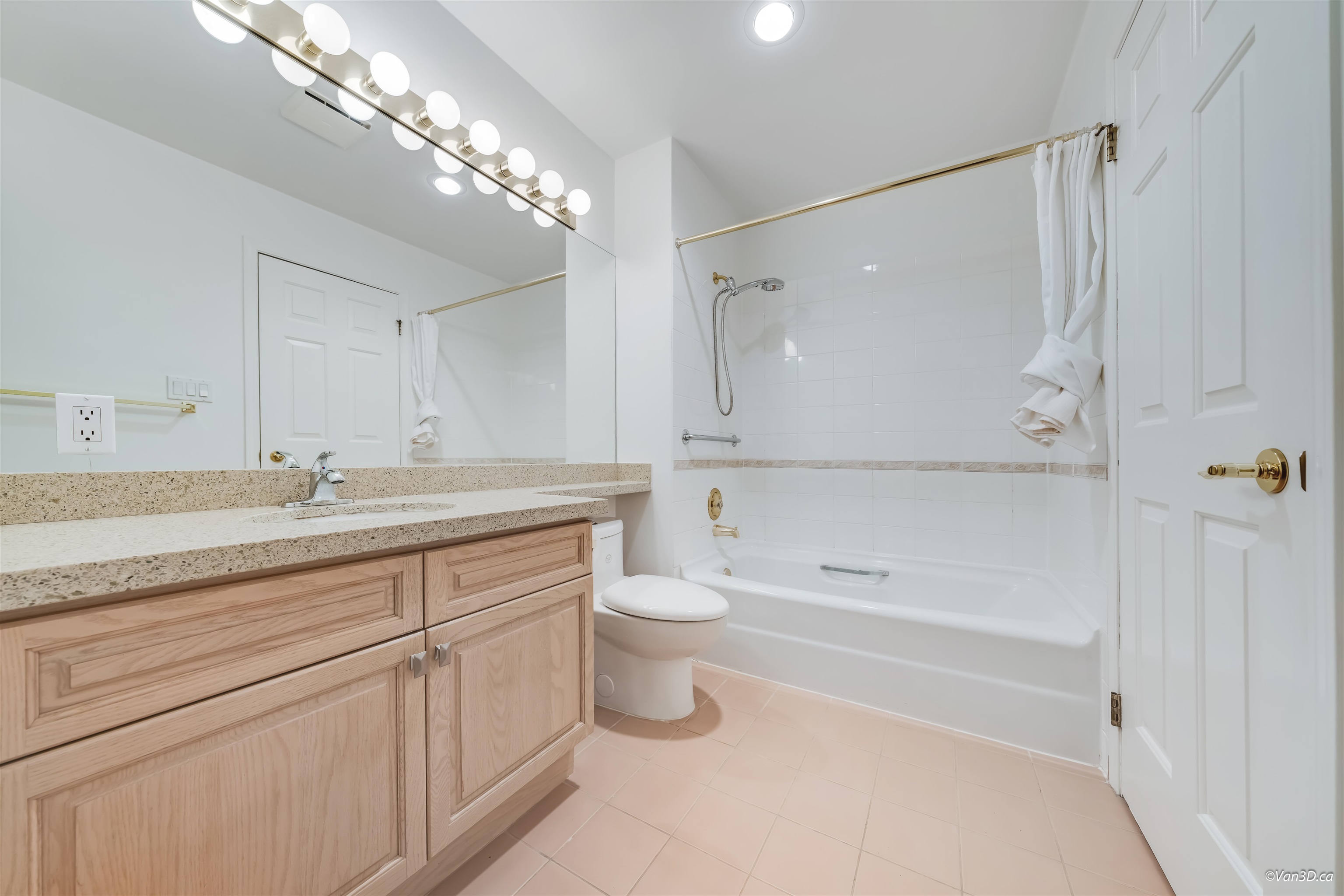 27 7695 ST. ALBANS ROAD Unit: 27