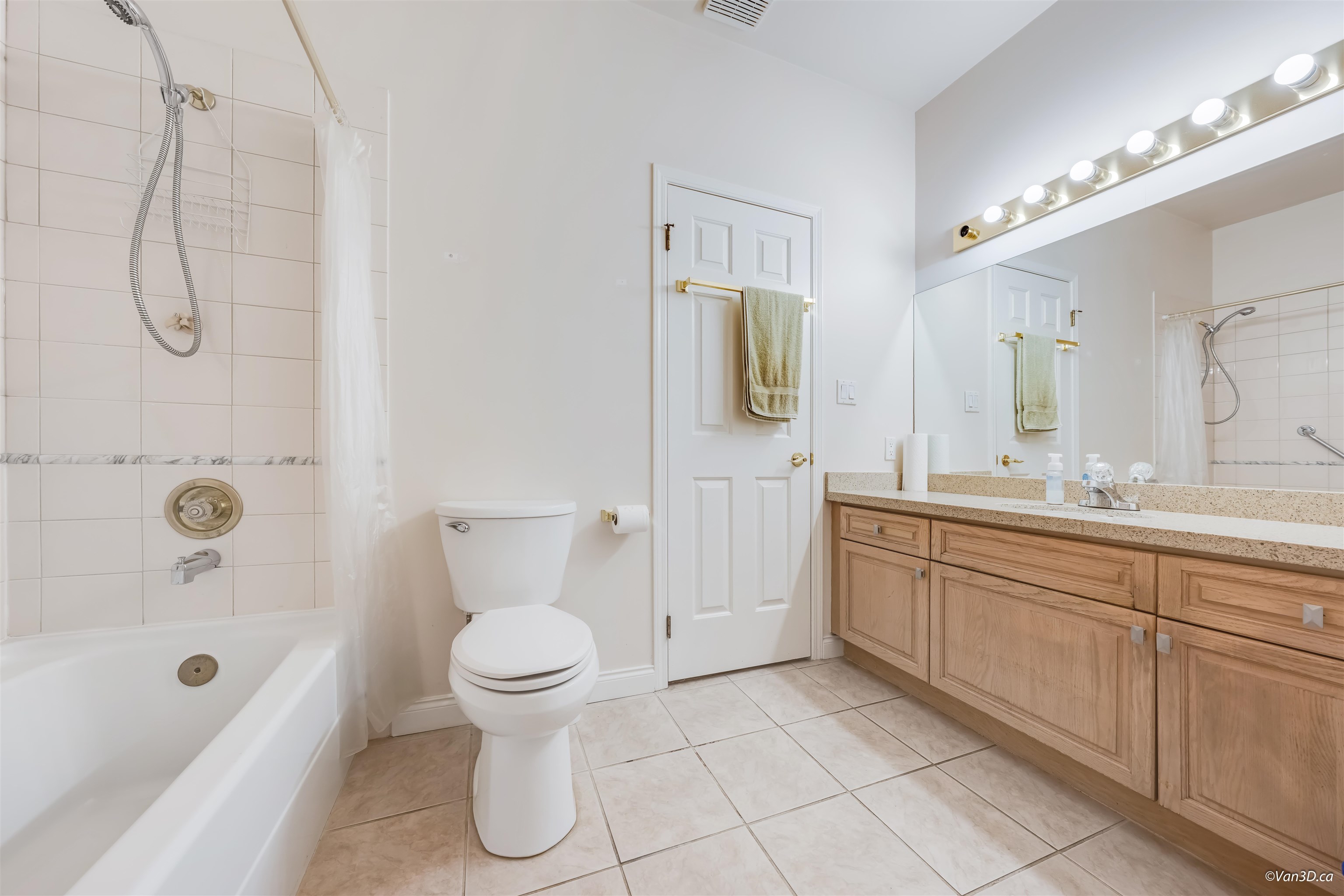 27 7695 ST. ALBANS ROAD Unit: 27