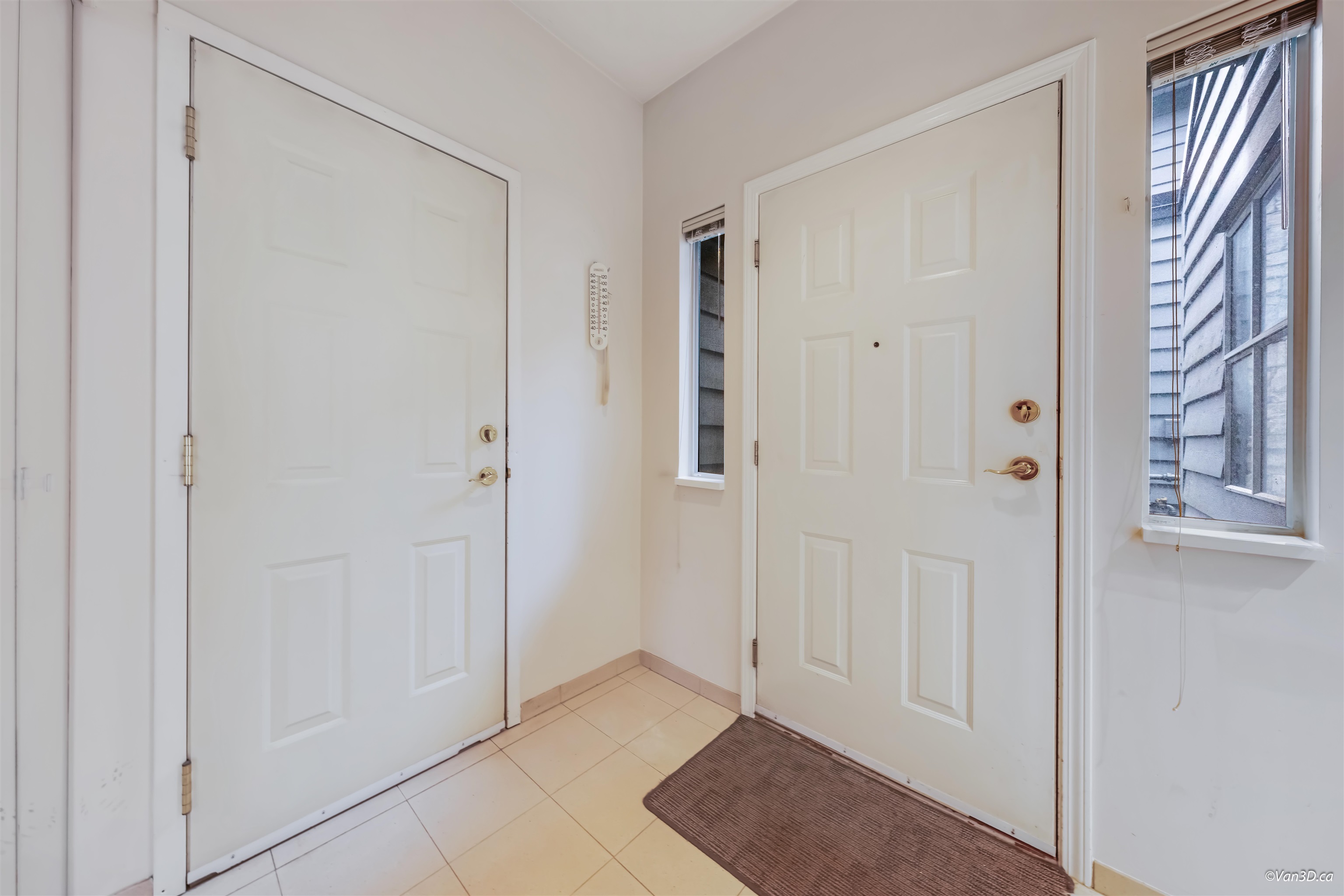 27 7695 ST. ALBANS ROAD Unit: 27