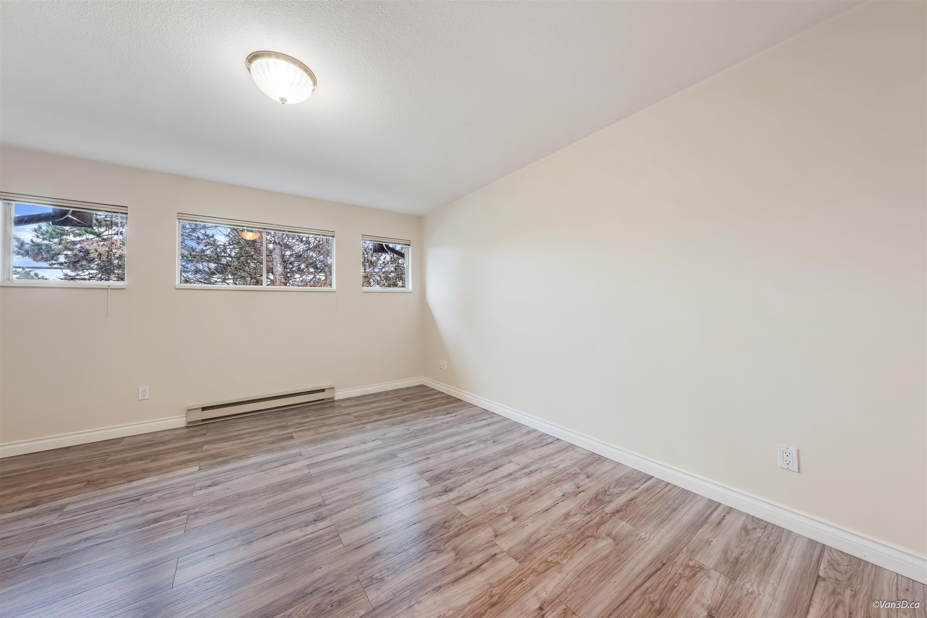 27 7695 ST. ALBANS ROAD Unit: 27