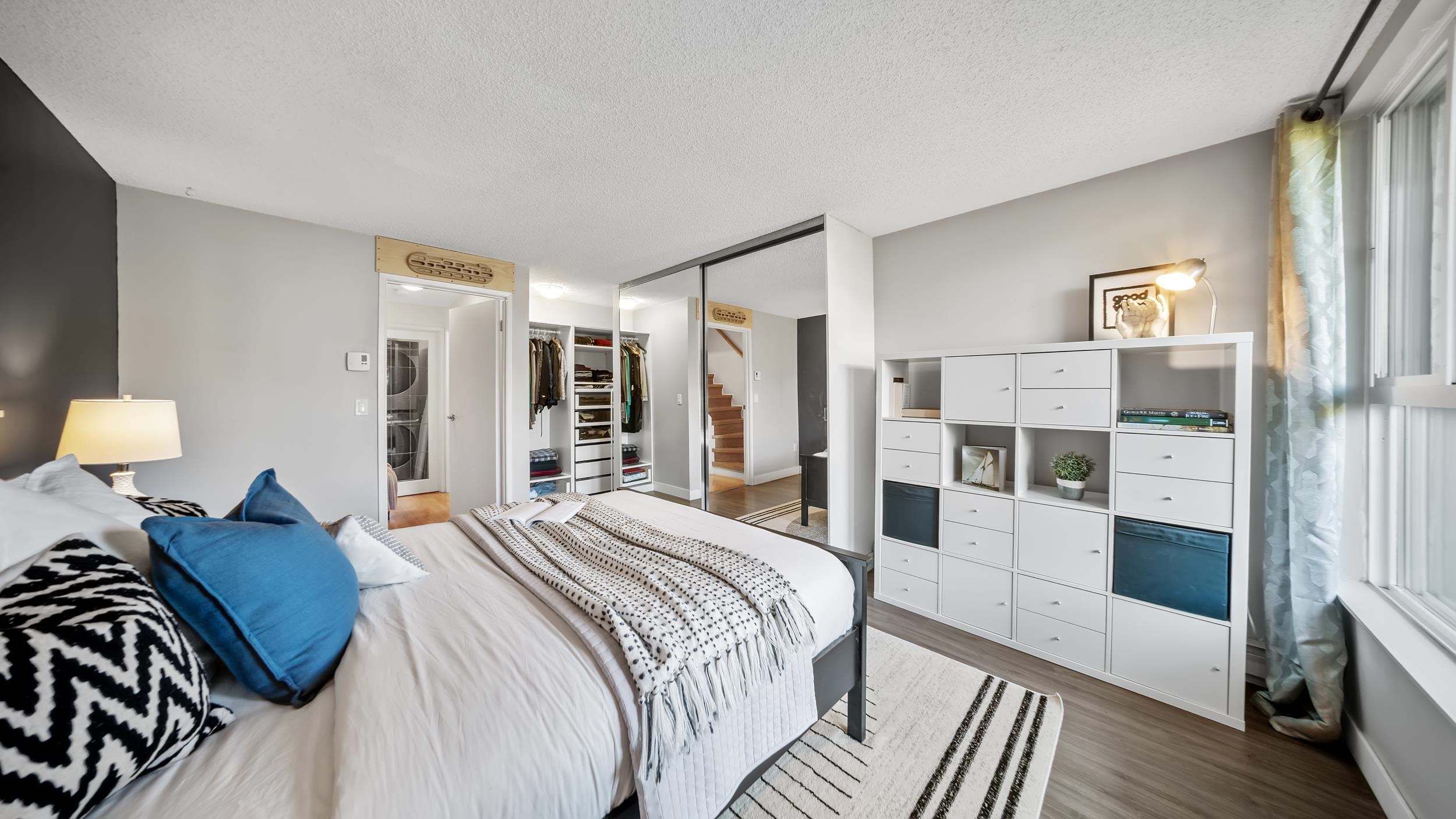 17 1345 W 4TH AVENUE Unit: 17