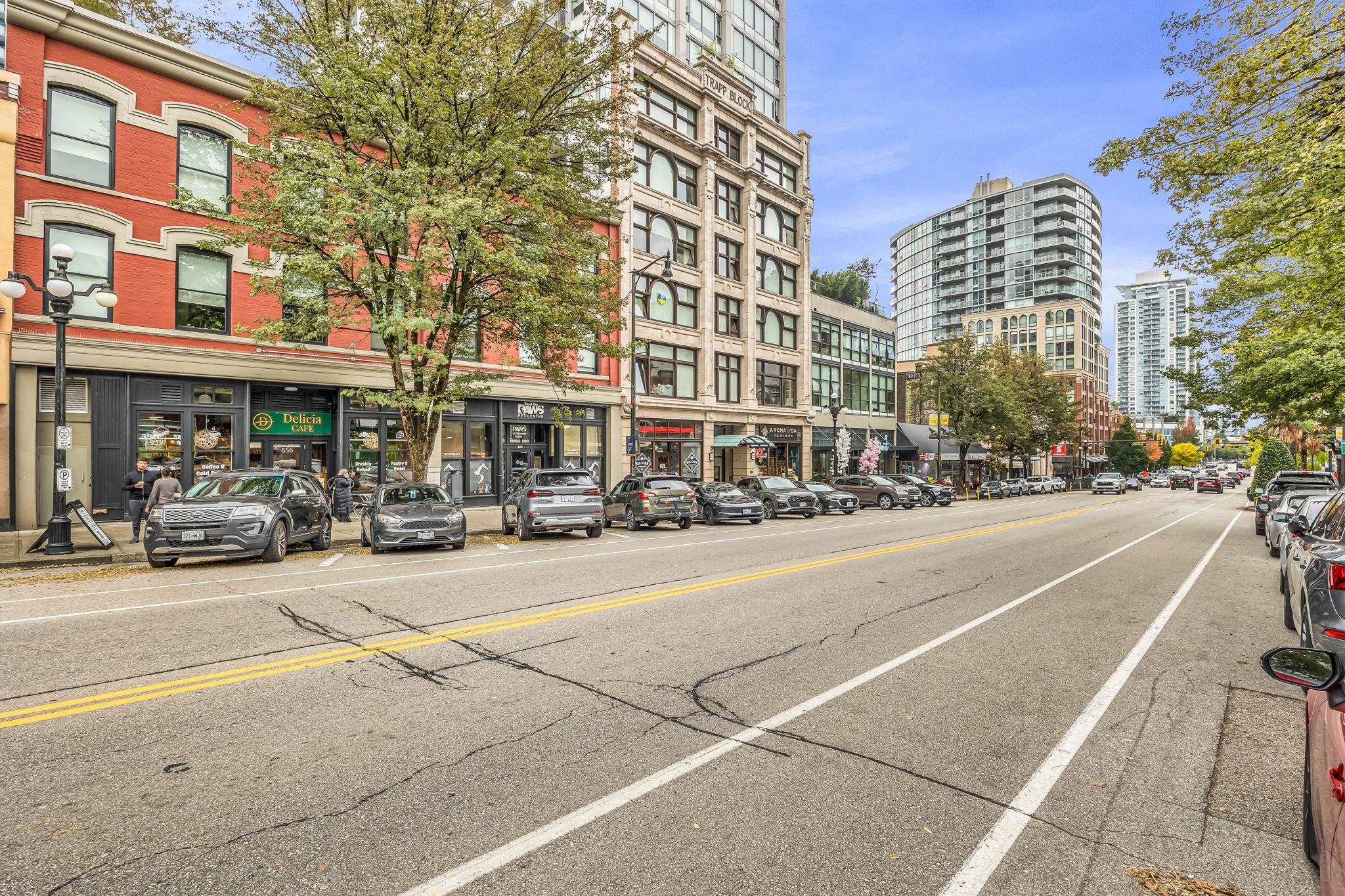 1105 668 COLUMBIA STREET Unit: 1105