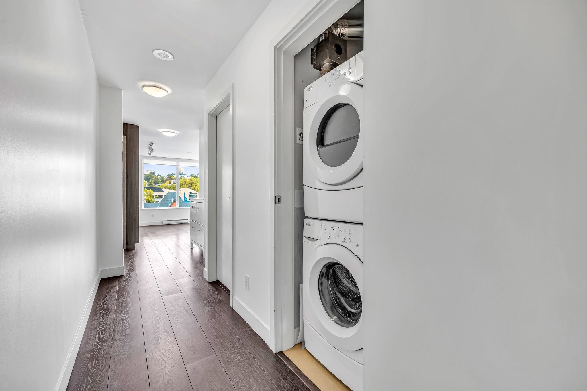 1105 668 COLUMBIA STREET Unit: 1105