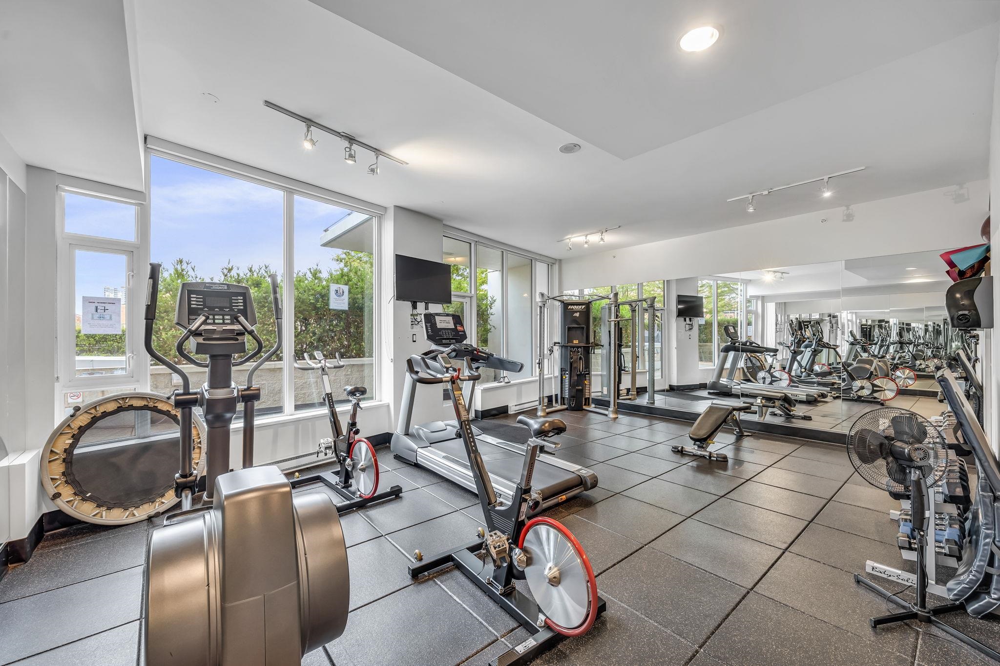 1105 668 COLUMBIA STREET Unit: 1105