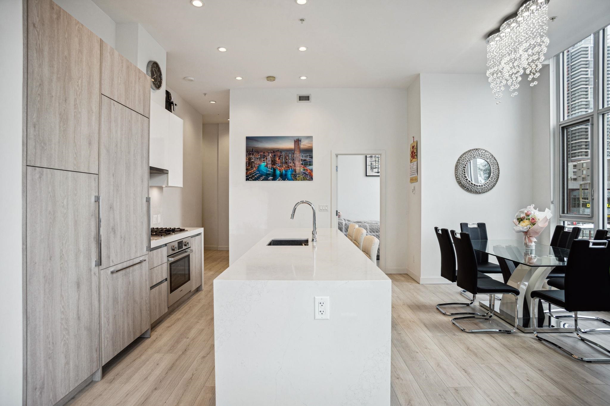 308 6080 MCKAY AVENUE Unit: 308